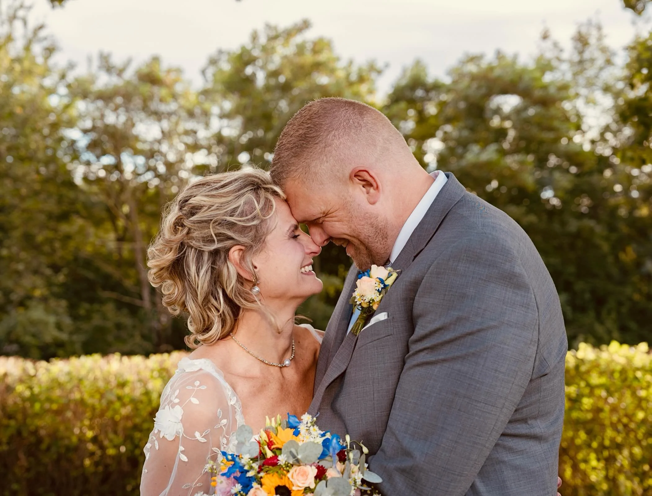 G E S A &amp;  A N D R E ❤️🥂🥰

Einfach Gl&uuml;ck &amp; Liebe pur 

#hochzeitsfotografie&nbsp;#hochzeitsfotograf&nbsp;#hochzeit2025 #weddingday #lovestory