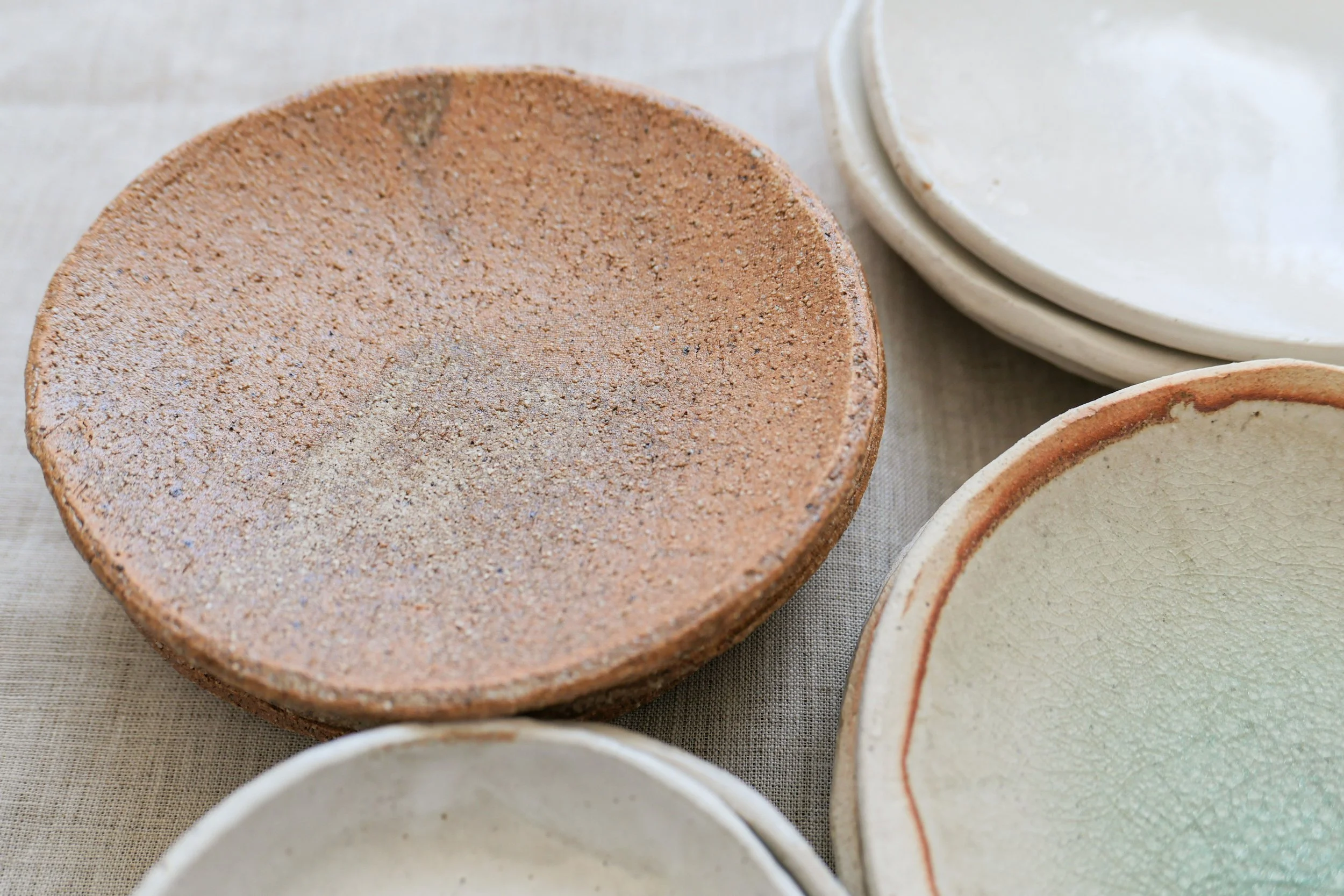 Shigaraki-plate-plain 3.JPG