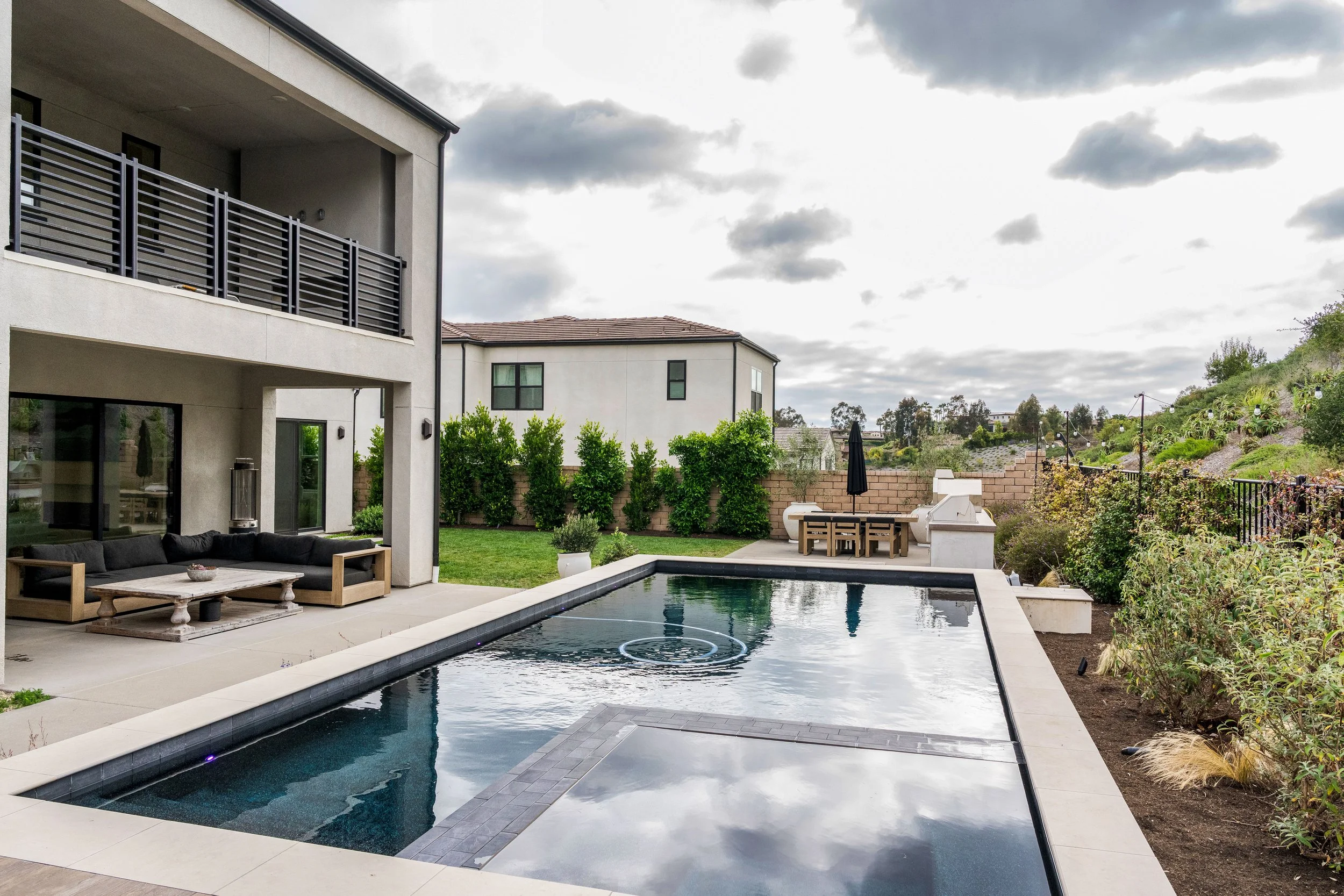 SERHANT. Signature Listing - 5286 Coastal Sage-71.jpg