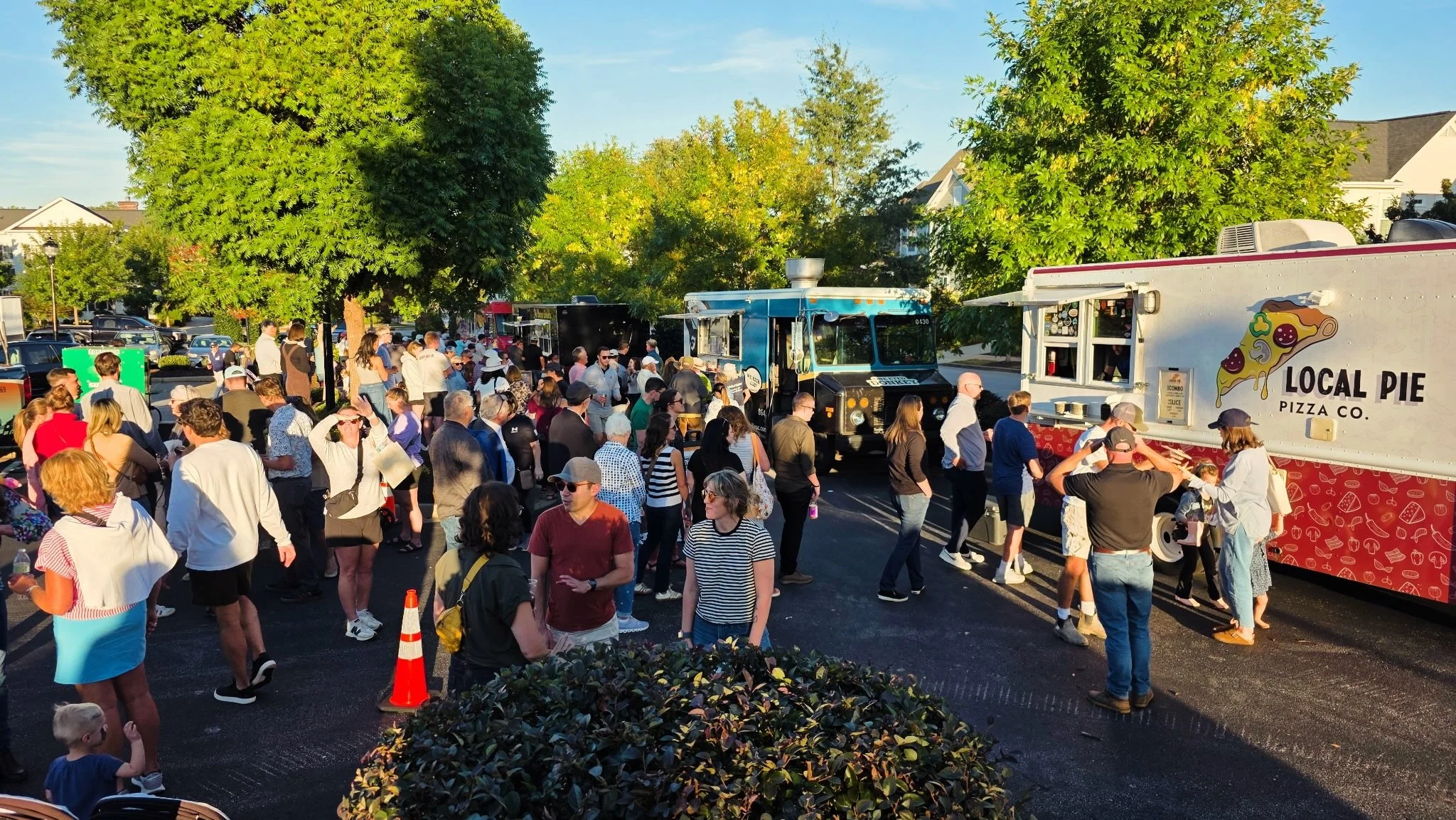 We are getting excited for a series of fun events this Fall in Hollingsworth park! Have events of your own to share? Use our community calendar!

Link in bio or message us for more details.