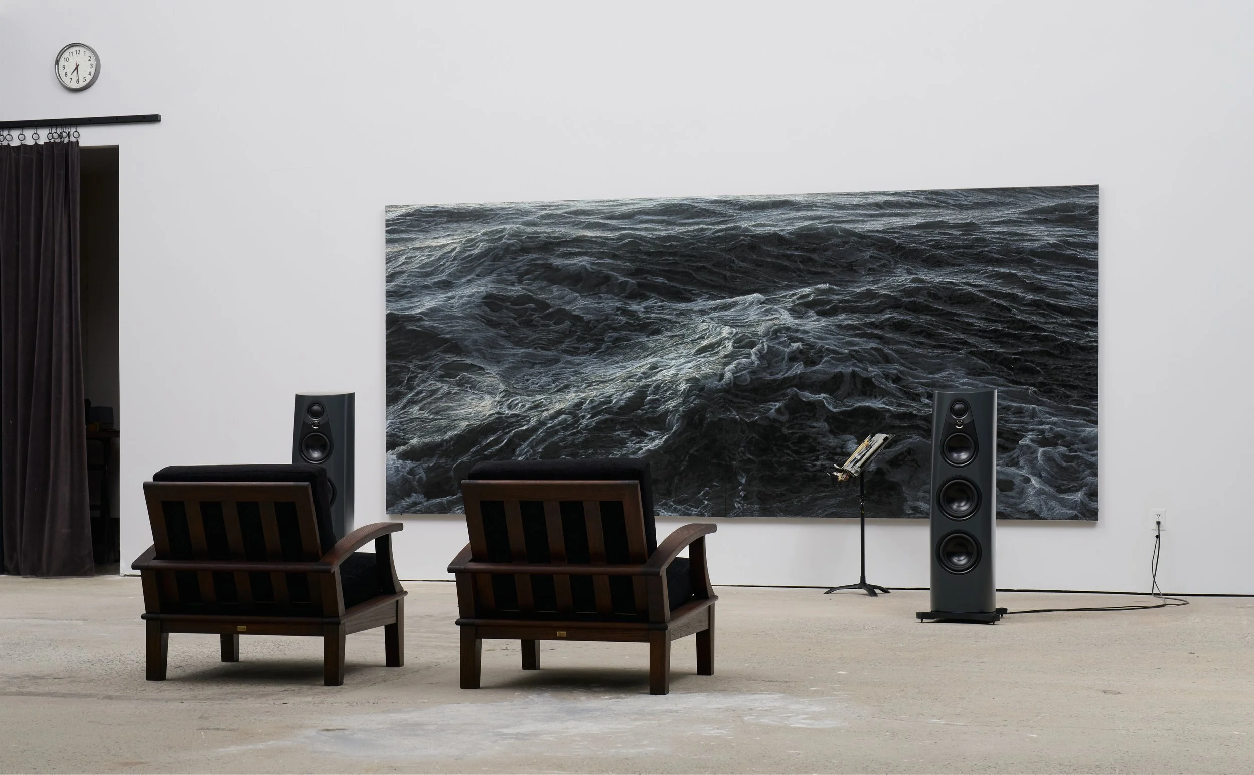 Sistema di diffusori Linn 360 nella finitura artistica Triton della Signature Collection, nata dalla collaborazione tra Linn e l’artista newyorkese Ran Ortner.