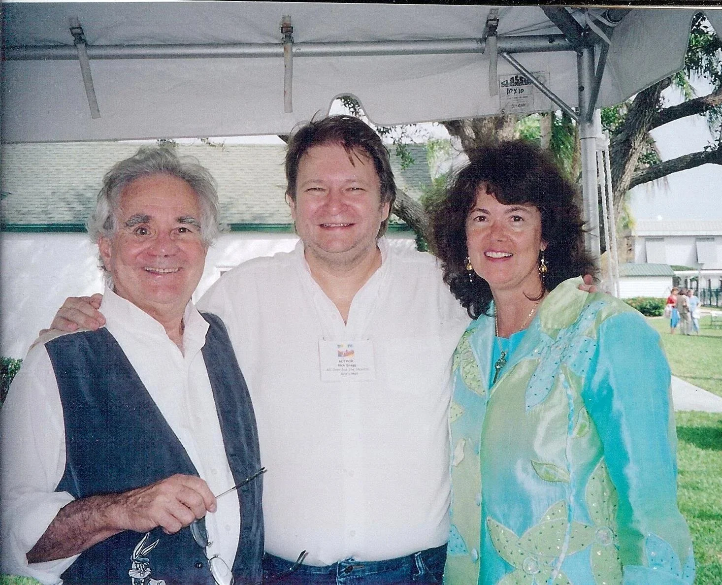 Author Rick Bragg, center, with Clinton B. Campbell and Karen M. Peluso (Campbell)