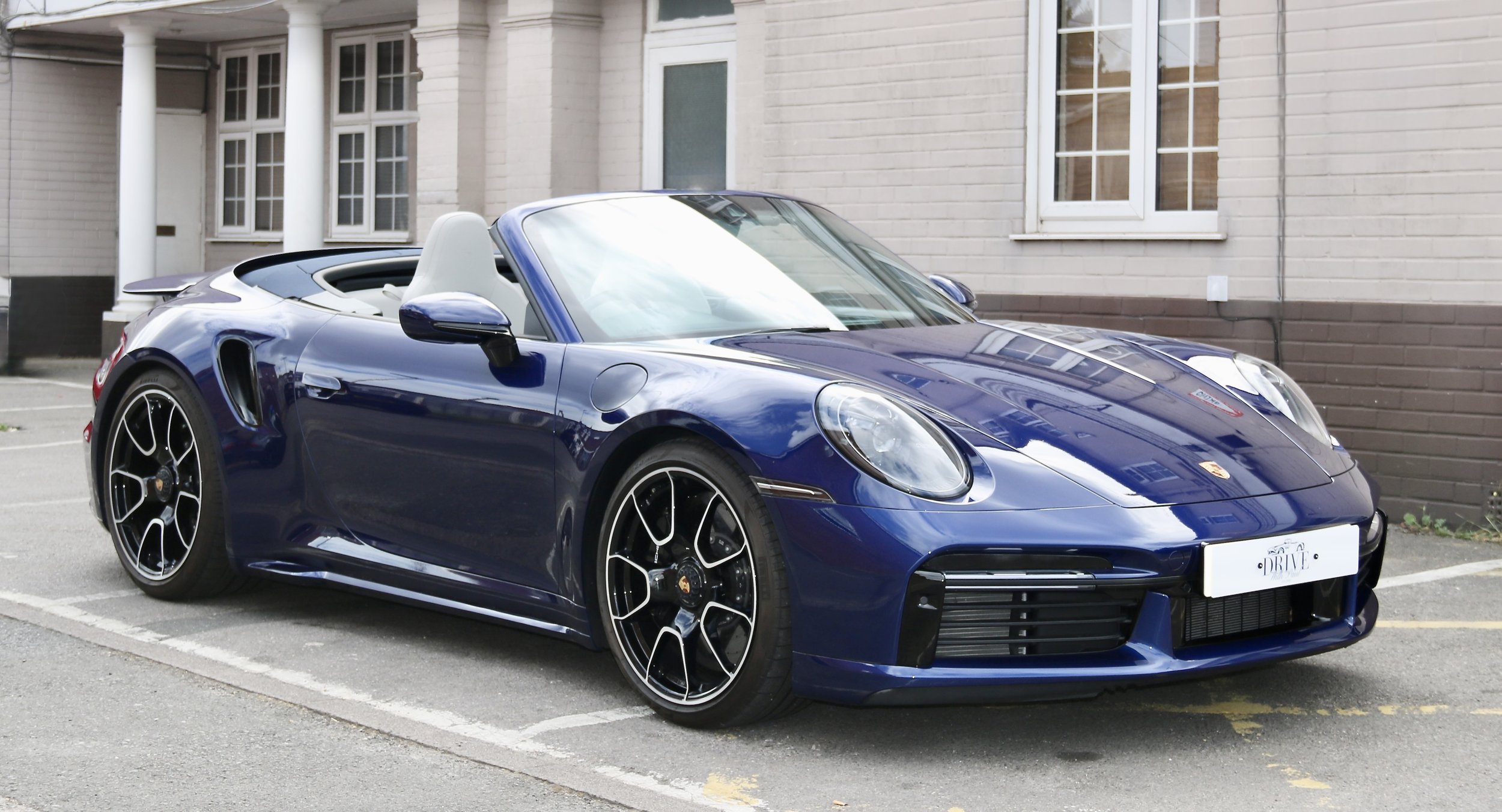Porsche 992 Turbo S Cabriolet PDK