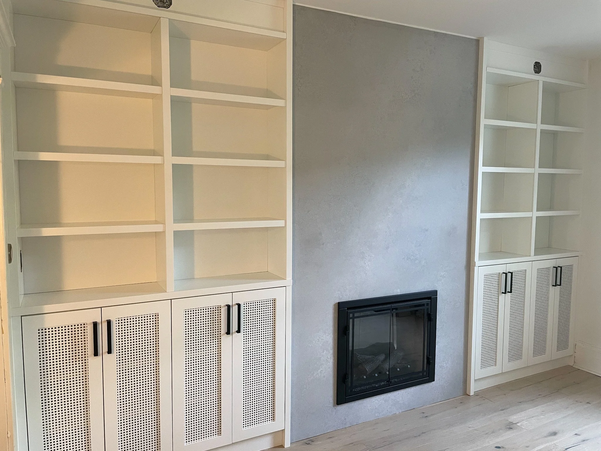 Roncesvalles // Built-In Bookcases