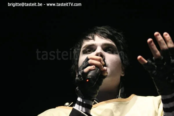 mcr08.jpg