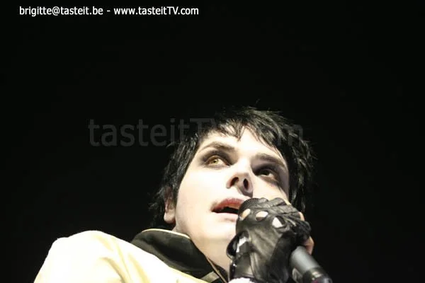 mcr02.jpg