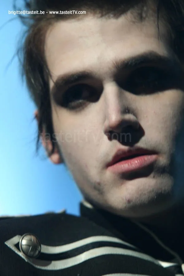 mcr03.jpg