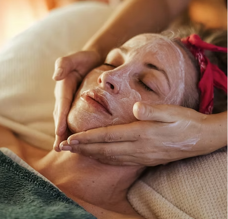 Signature Custom Facial - 60 Minutes