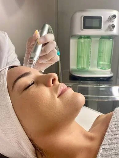 Hydro Glow Facial - 60 minutes