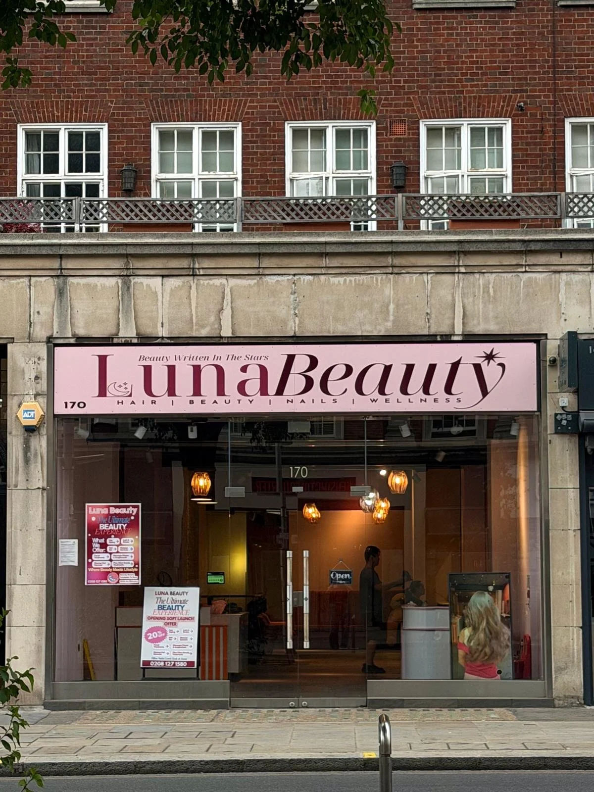 Street view of Luna Beauty Parlour