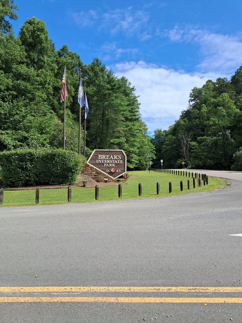Entry sign for Breaks Interstate Park