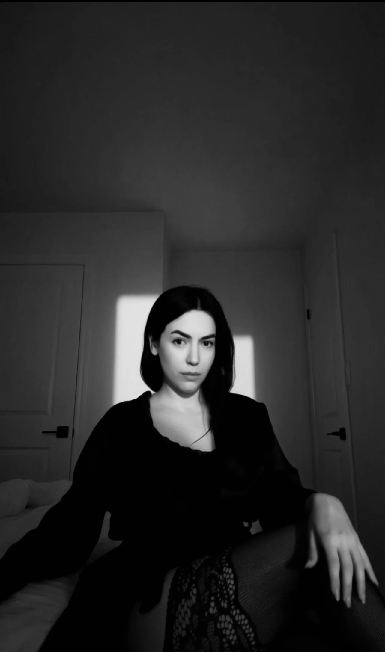 Mistress Sorina Noire offering private online dominatrix accountability