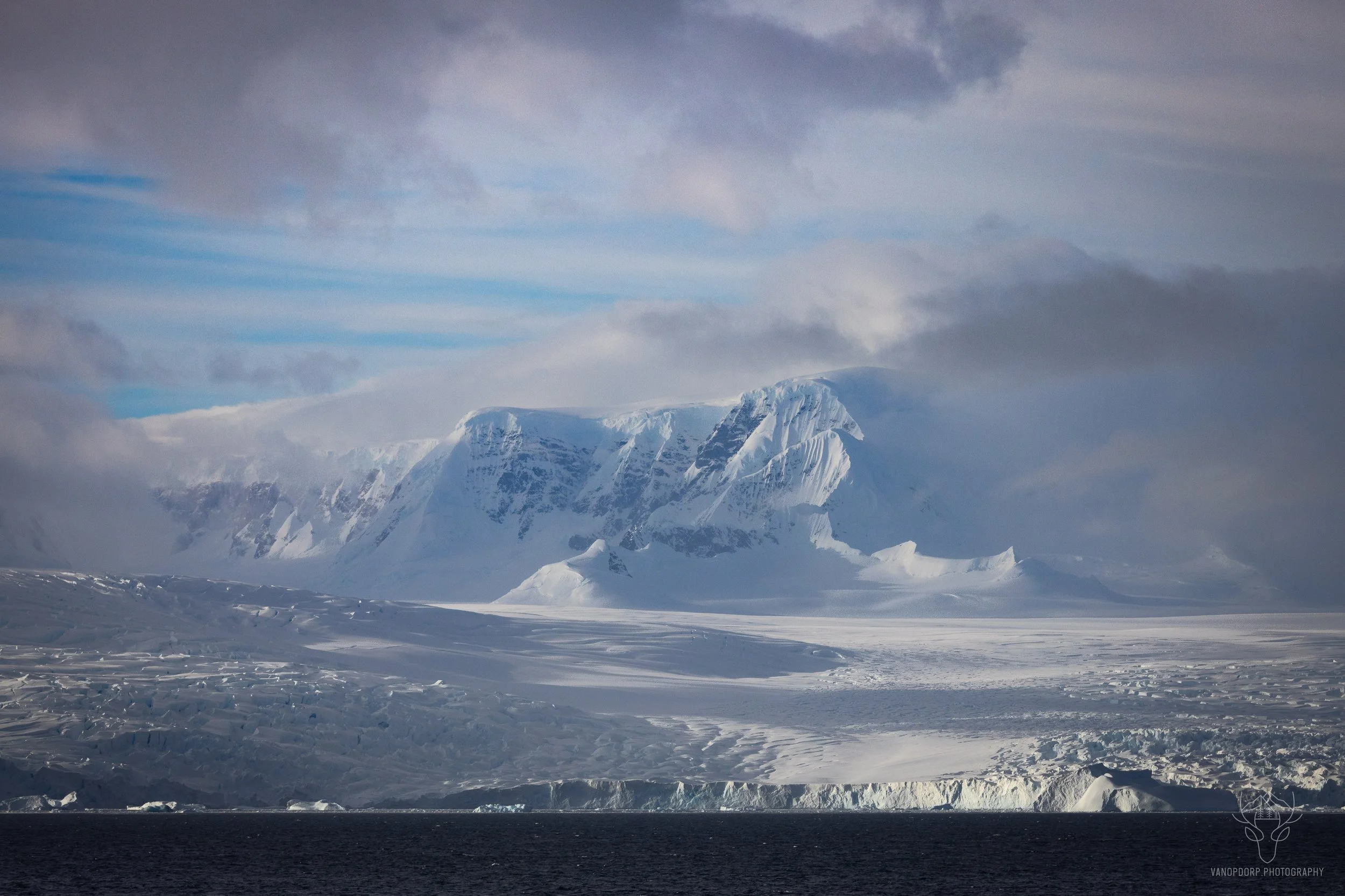 antarctica-02.jpg