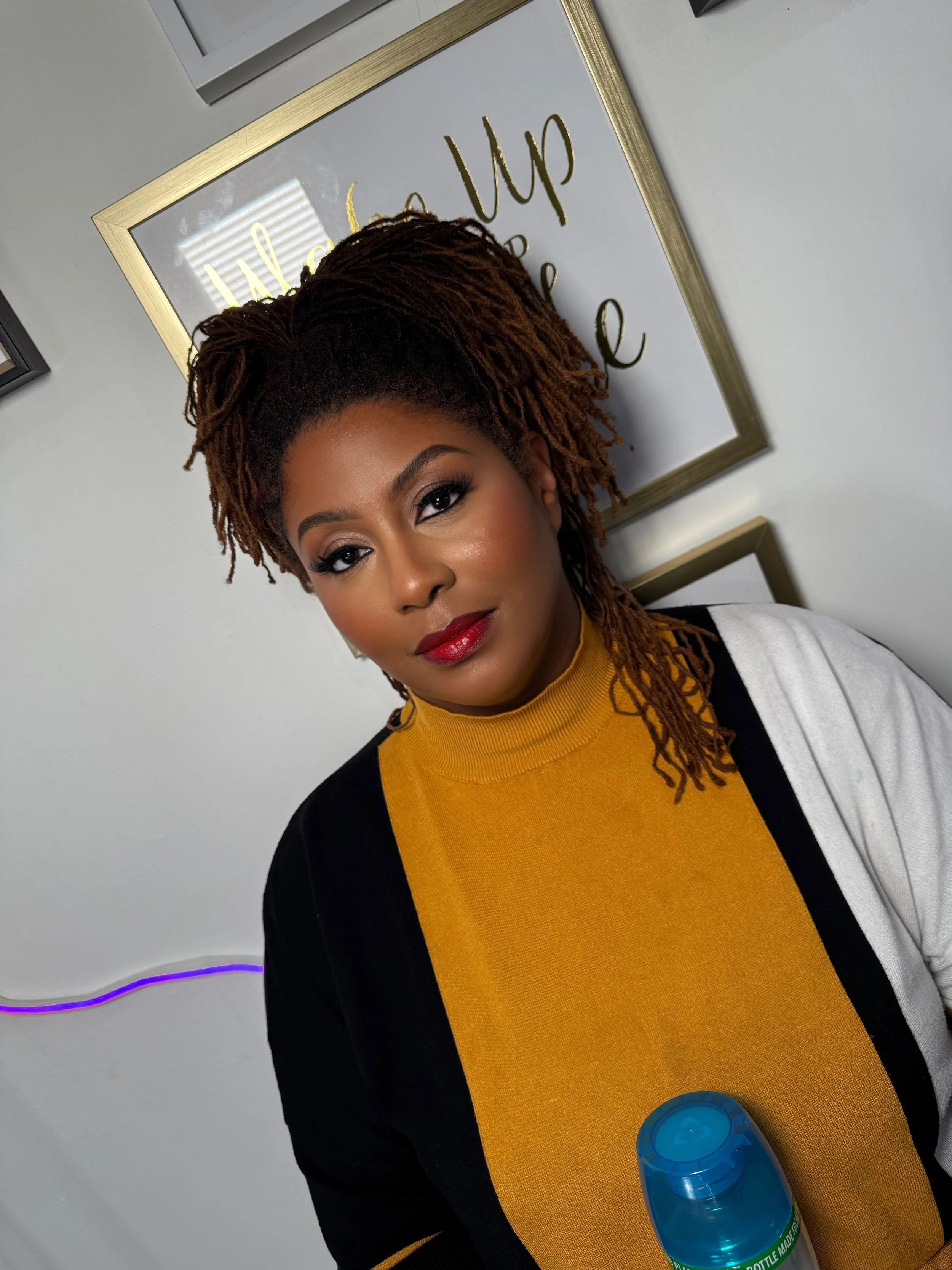 Facetune_14-11-2025-20-50-33.jpeg