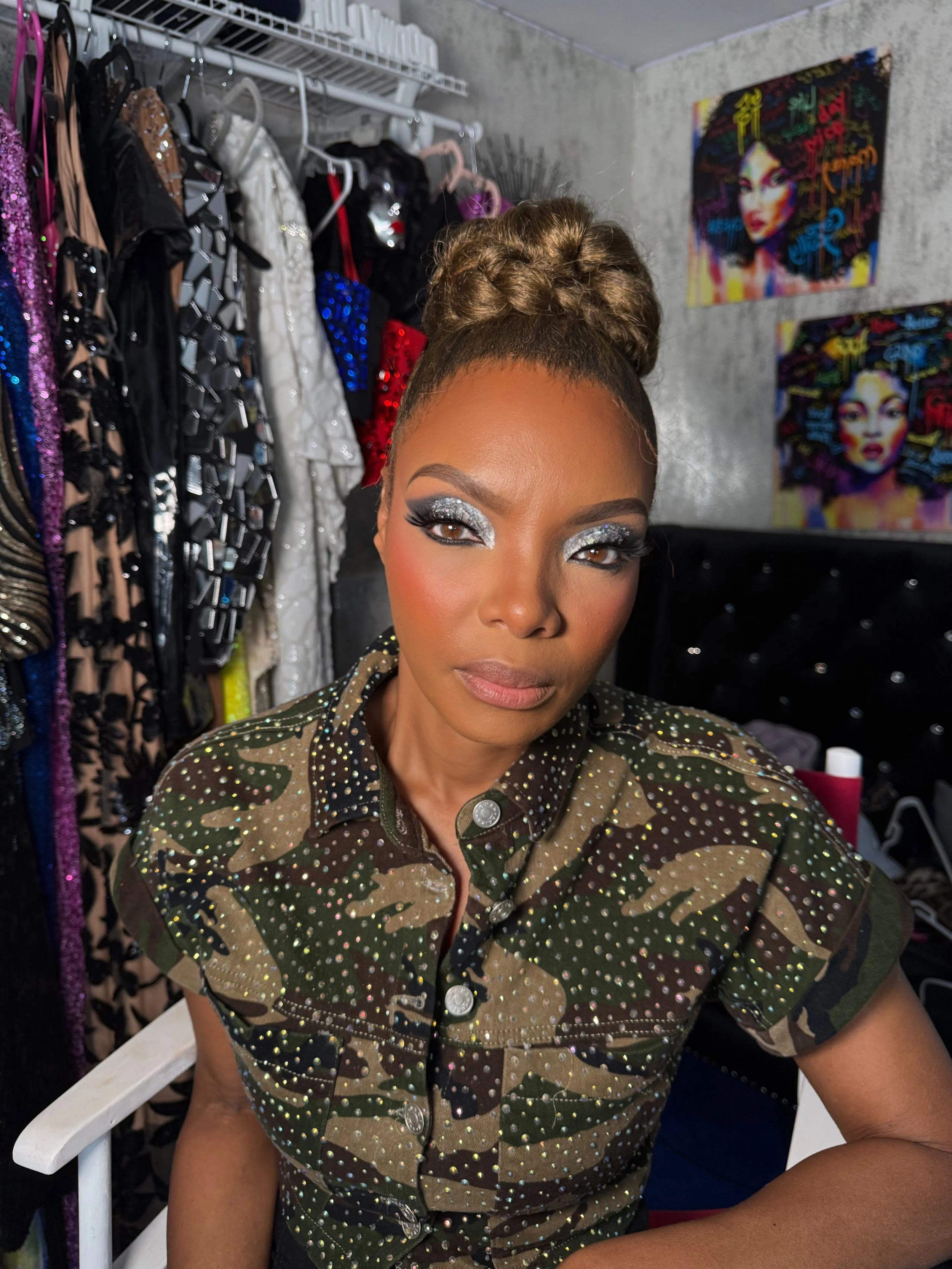 Facetune_12-09-2025-18-48-25.jpeg
