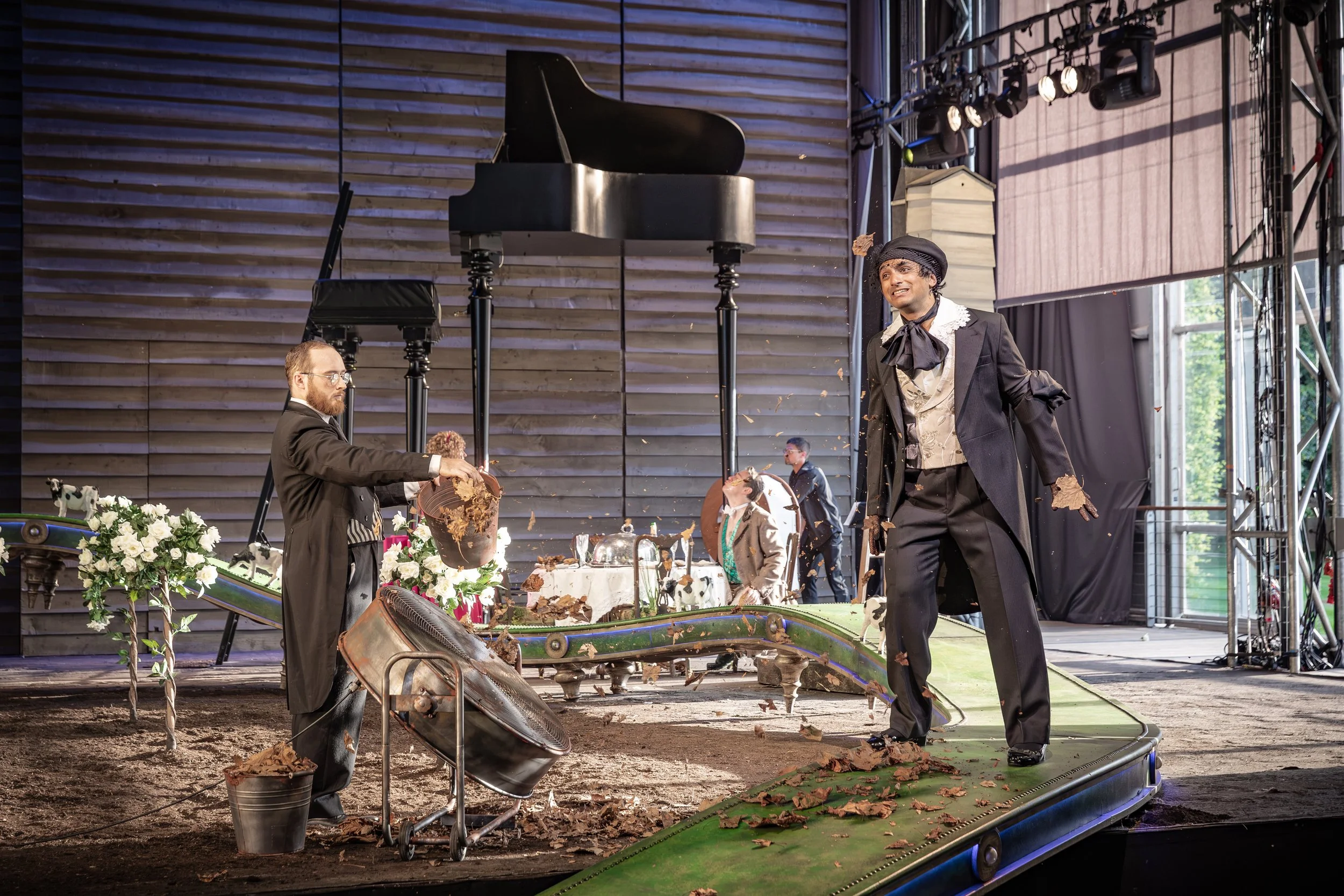 The Importance of Being Earnest - Garsington Opera 2026 ( © Craig Fuller)