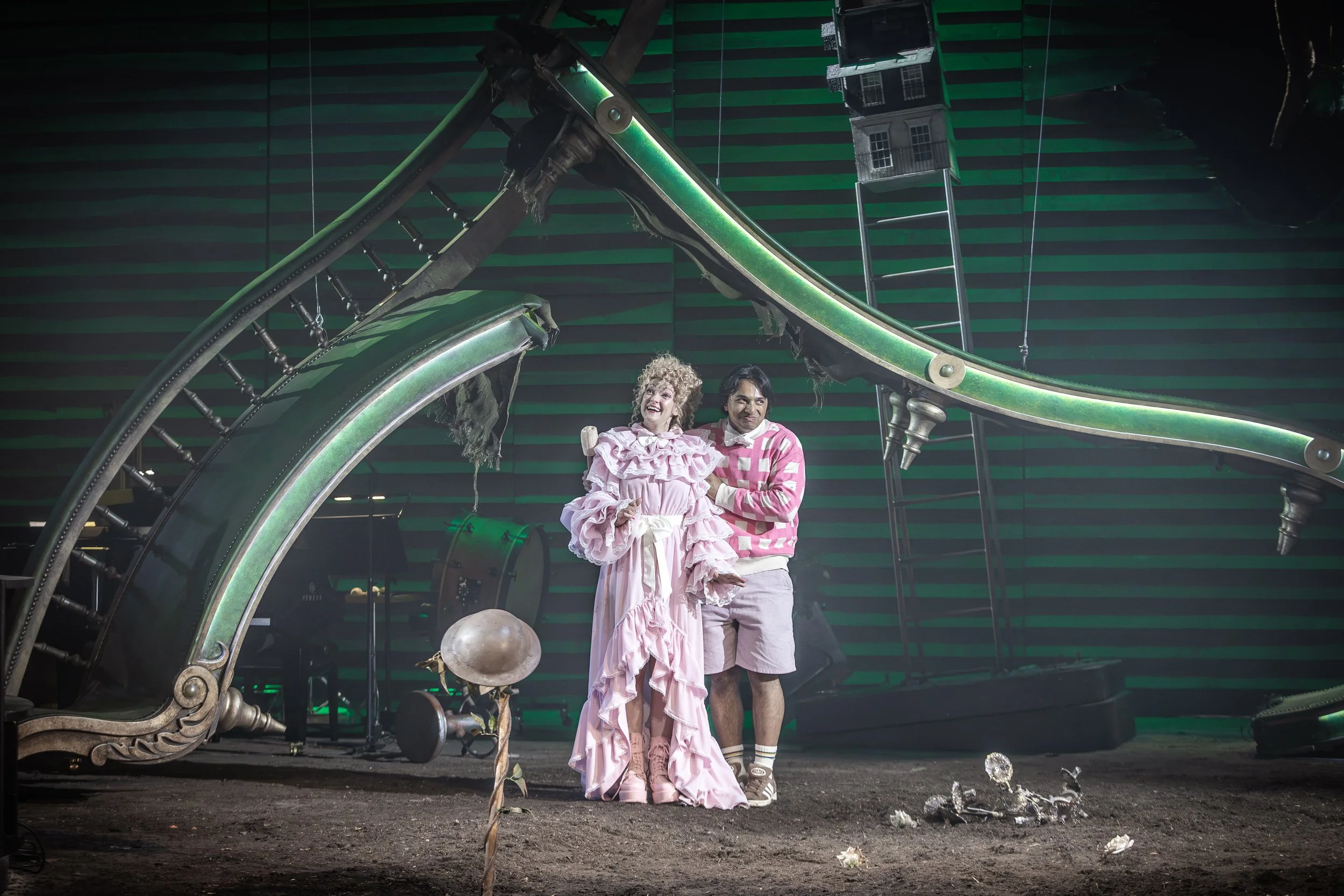 The Importance of Being Earnest - Garsington Opera 2026 ( © Craig Fuller)