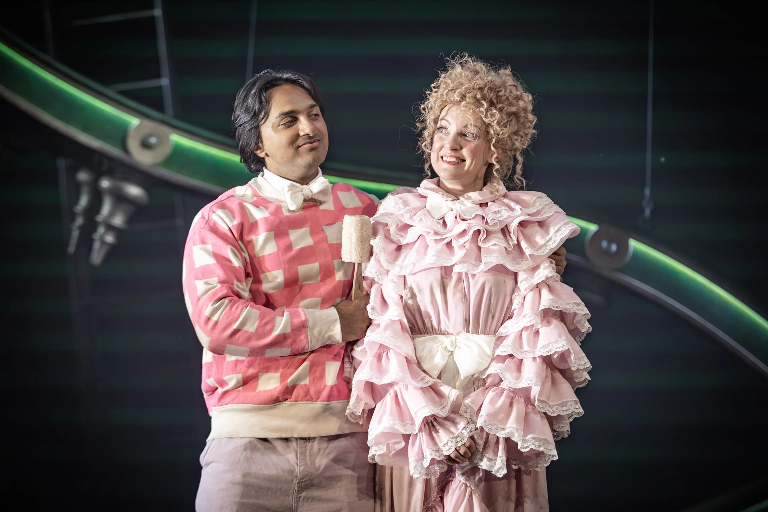The Importance of Being Earnest - Garsington Opera 2026 ( © Craig Fuller)