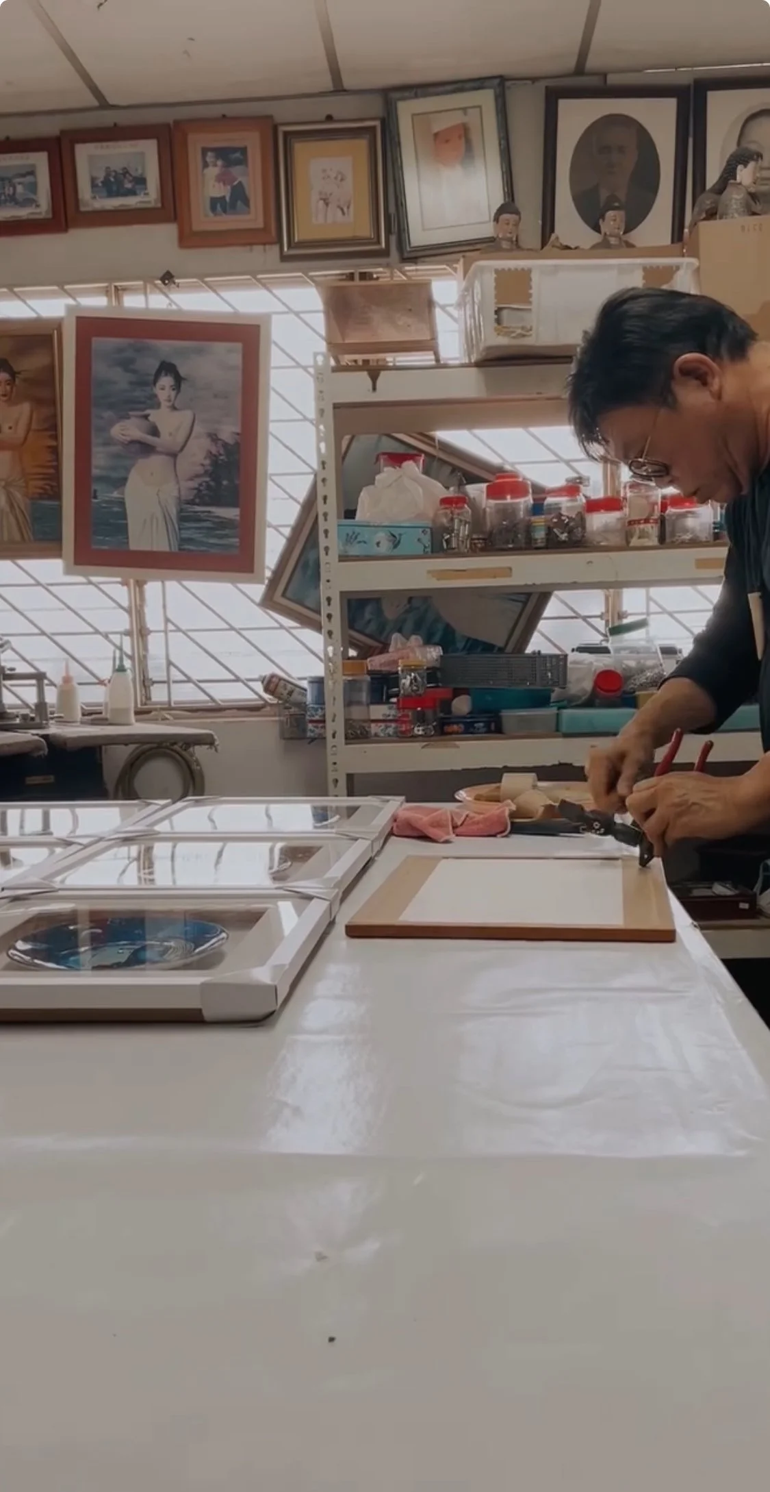 Uncle Jack from East Zone Frame & Art Gallery in action