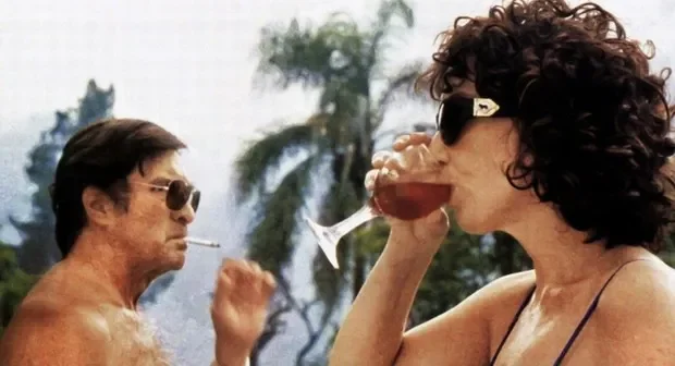 An Analysis of Lucrecia Martel's Cinematic Language in La ciénaga