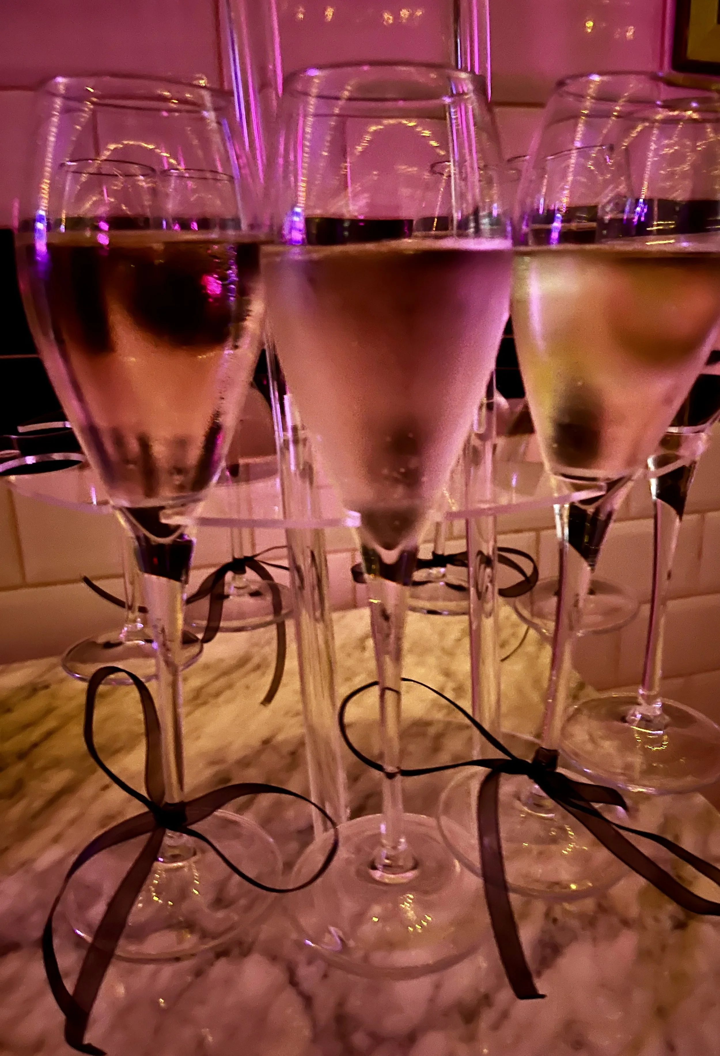 glasses at bar in emeralds chelmsford