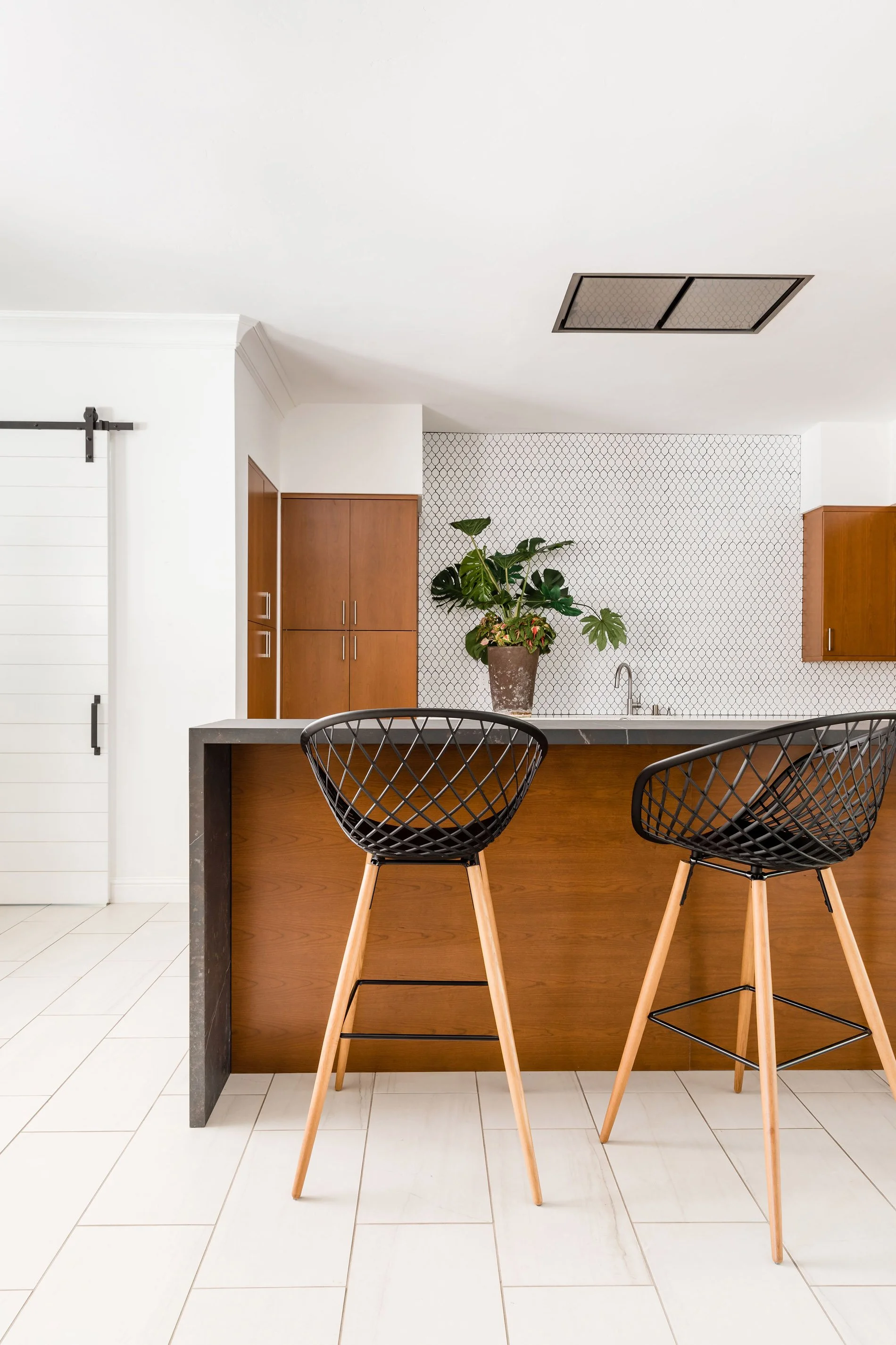 Pepperjack_Interiors_SilverwoodCourt-5.jpg