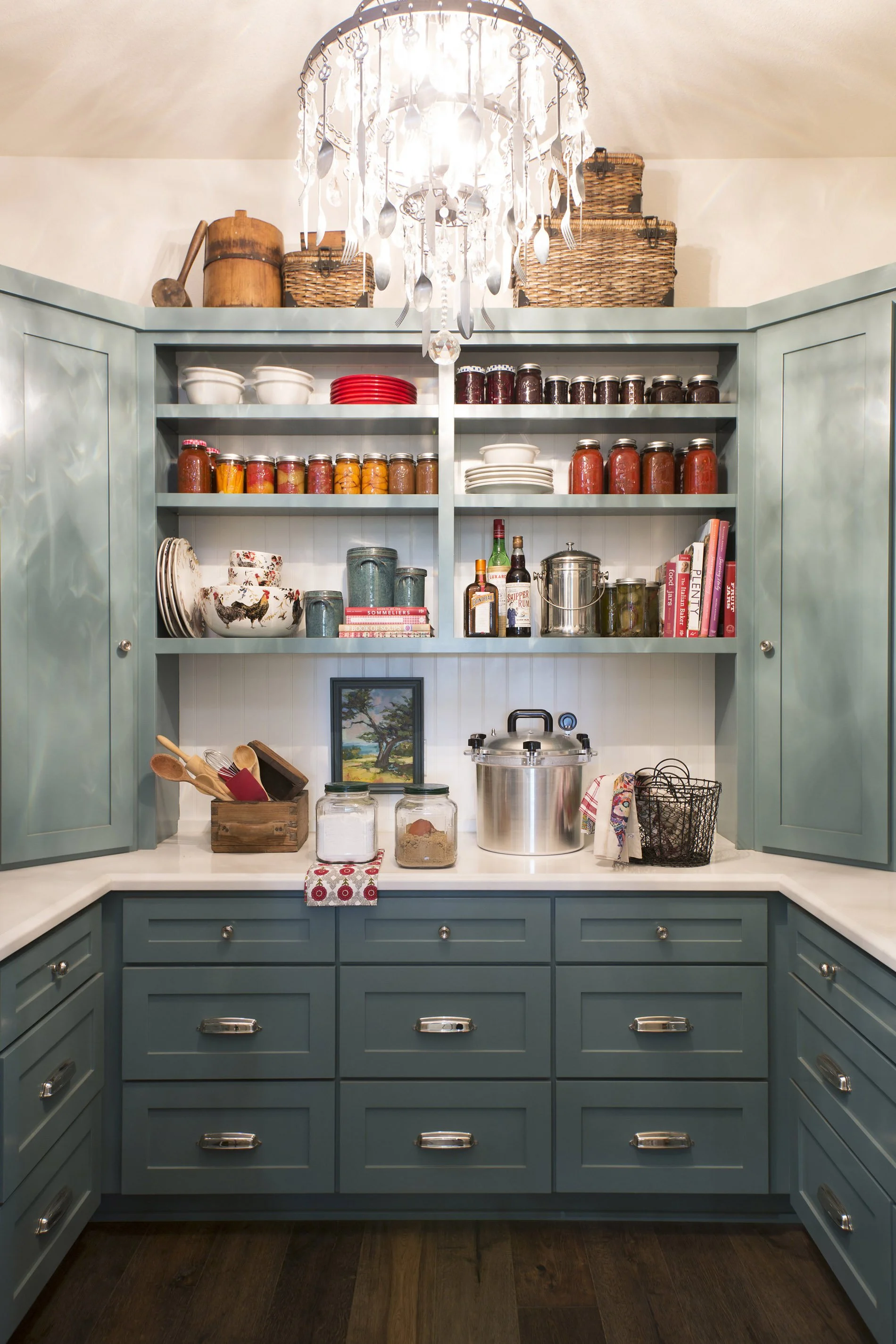 ModernFarmhousePantry.jpg
