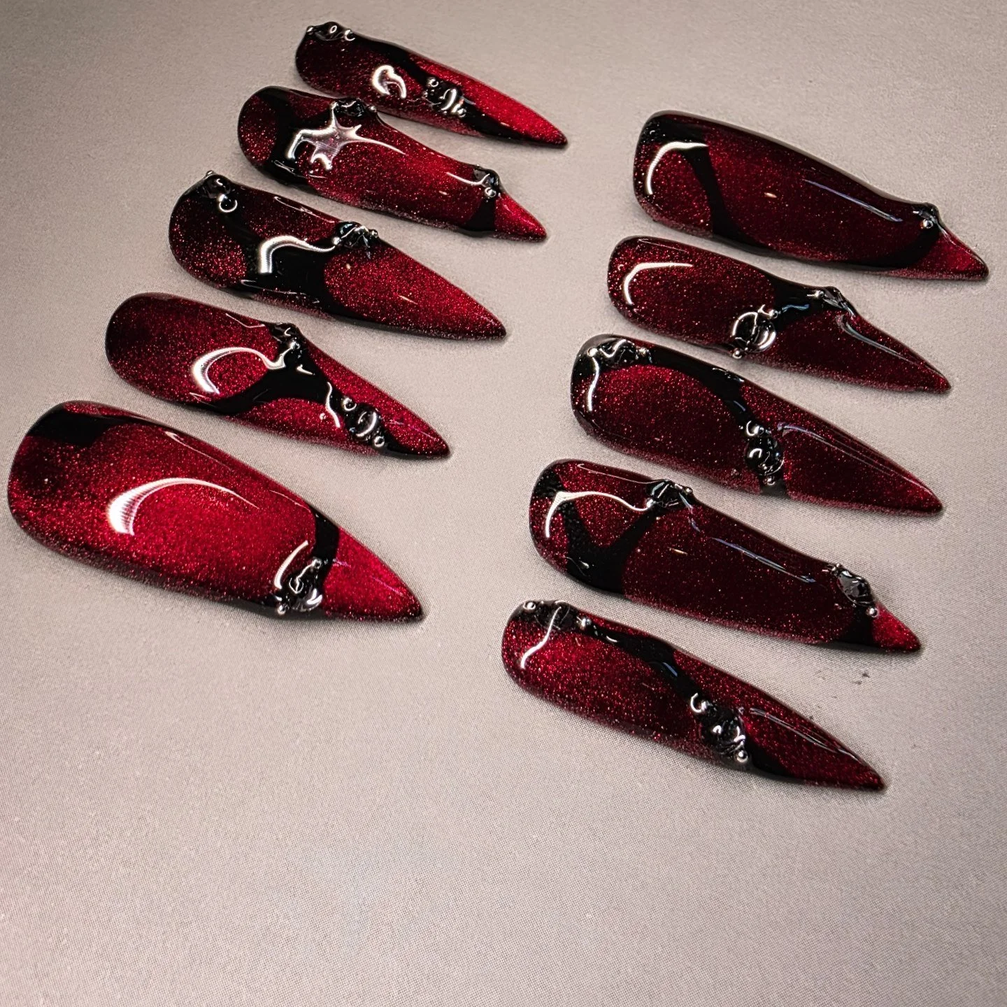 Ruby Noir