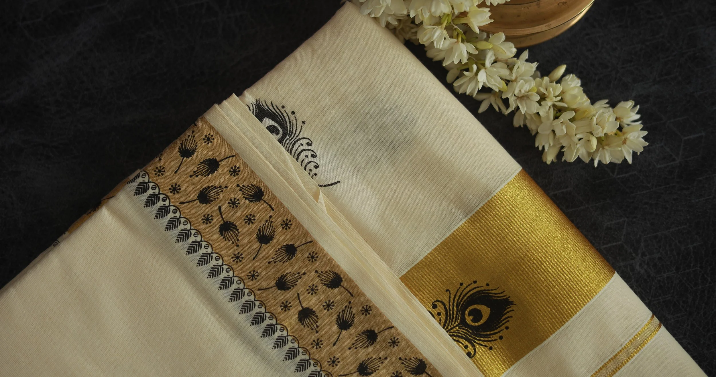 Elegant Tissue Cotton Saree