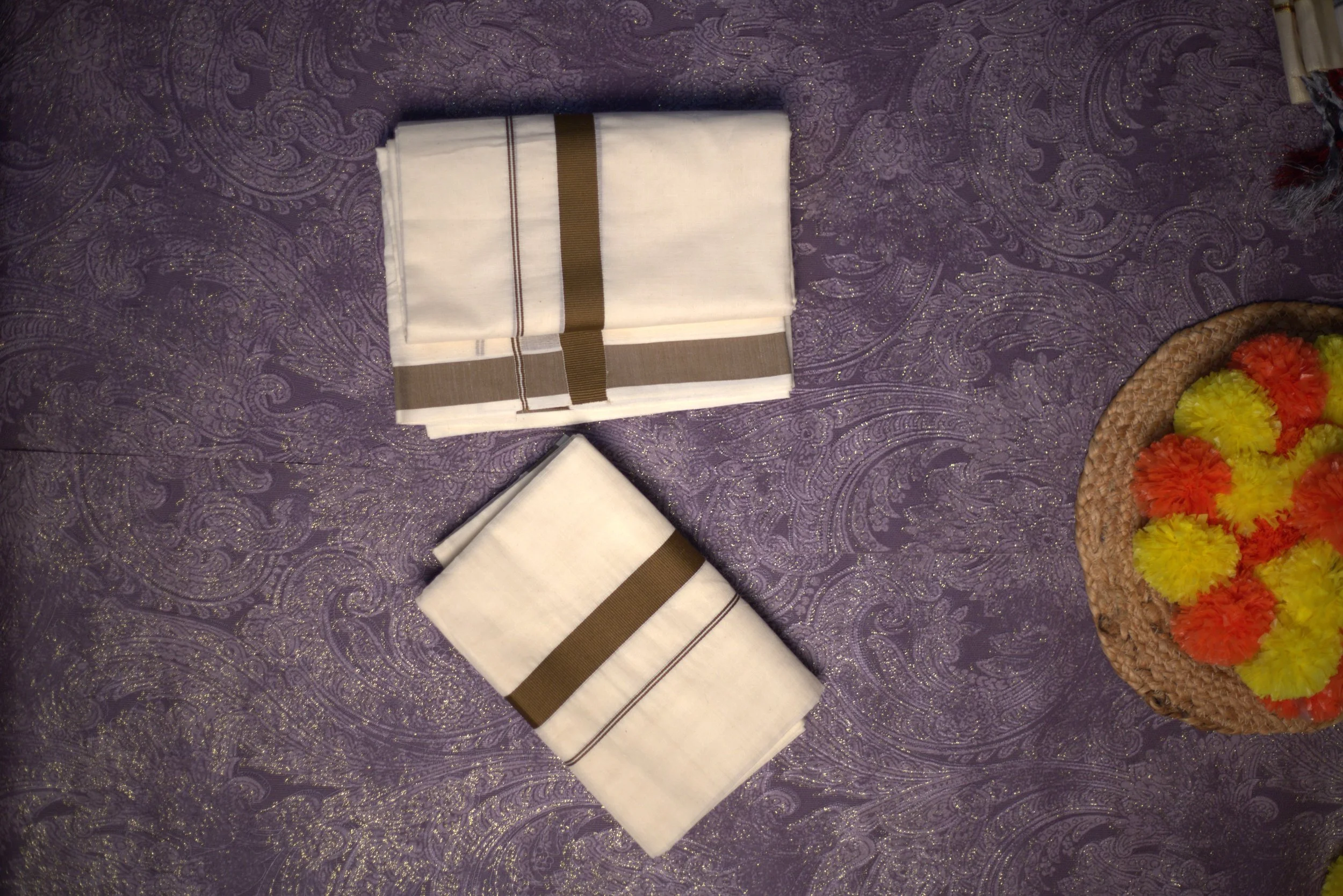 Elegant Kerala Tissue Cotton Settu Mundu