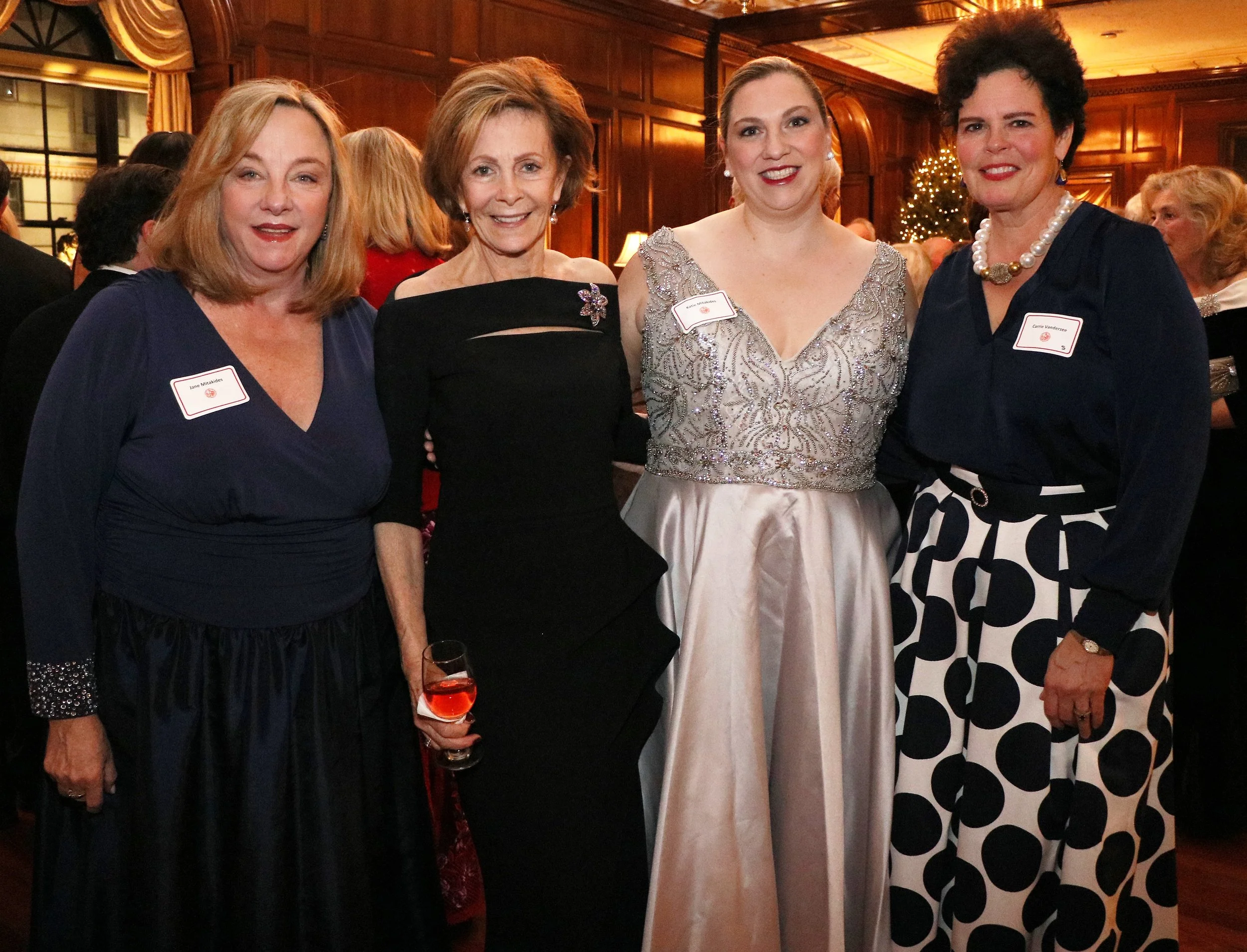 Jane Mitakidea, Barb Harding, Katie Mitakides, Carrie van der Zee.JPG