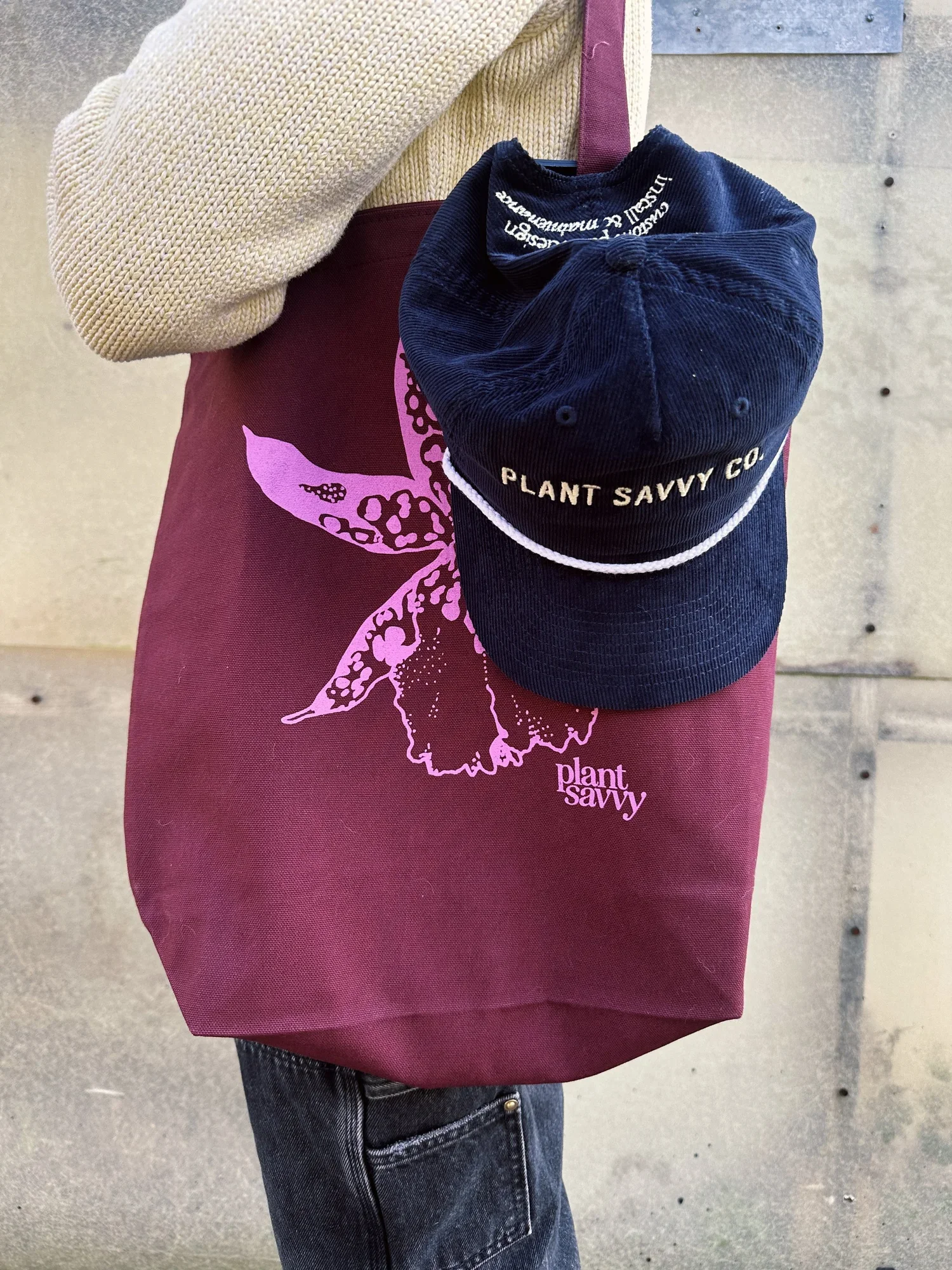 Plant Savvy_Hat_2.webp