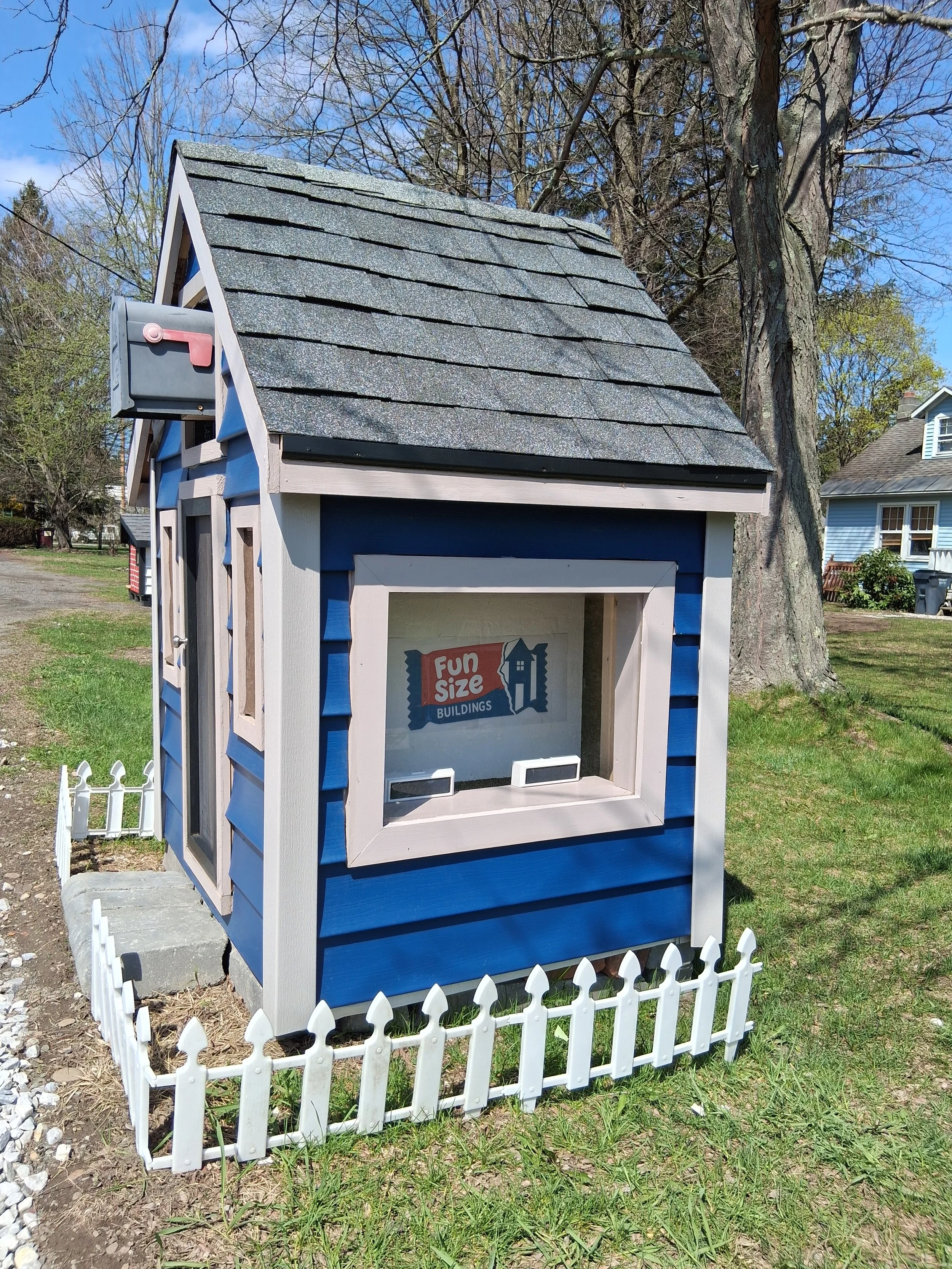 Vendor house