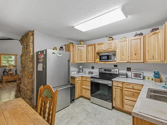 burnt trail kitchen.webp