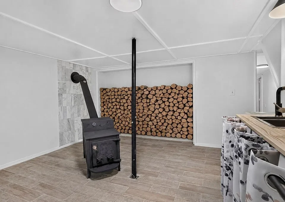 anderson avenue wood storage.webp