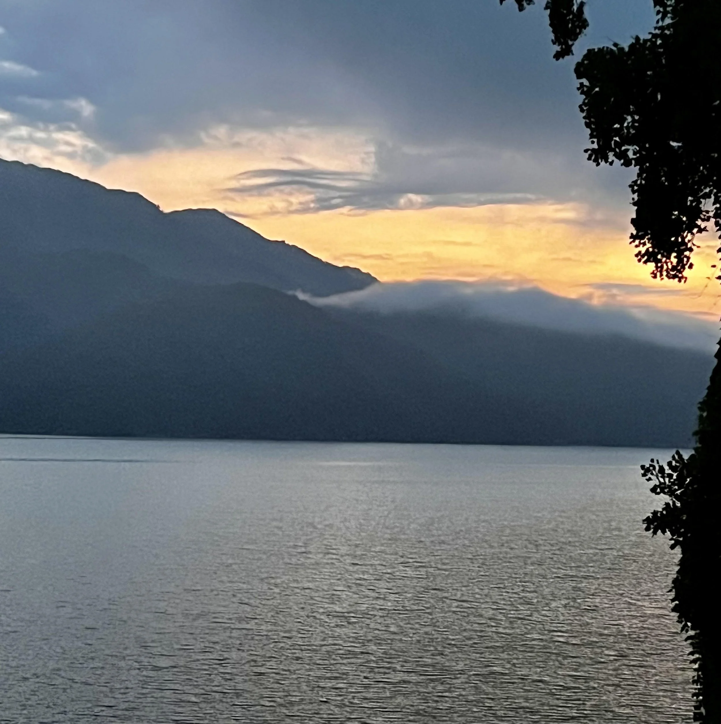 Watauga Lake Sunrise.jpg
