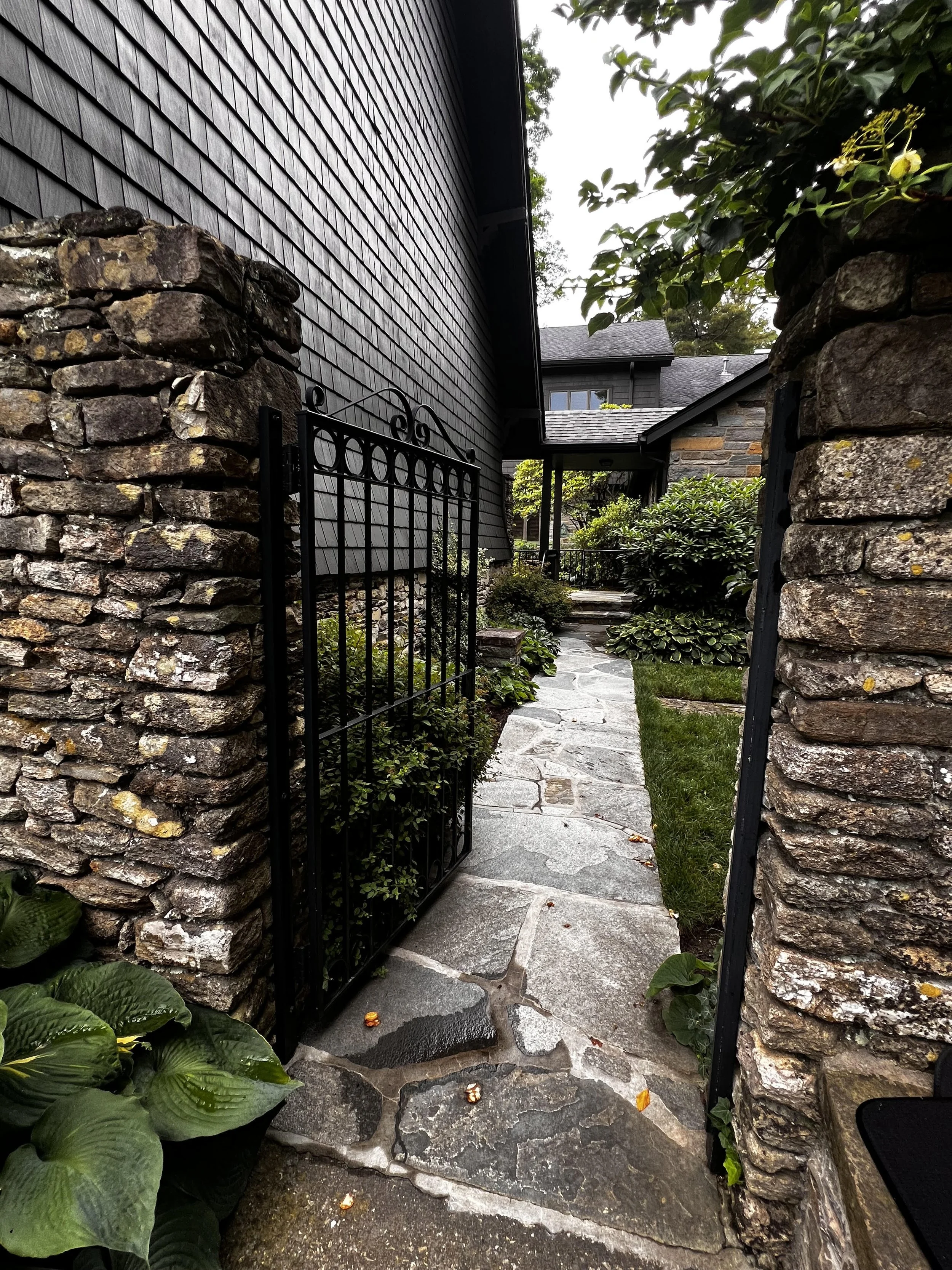 St Mary's Episcopal Walkway.jpg