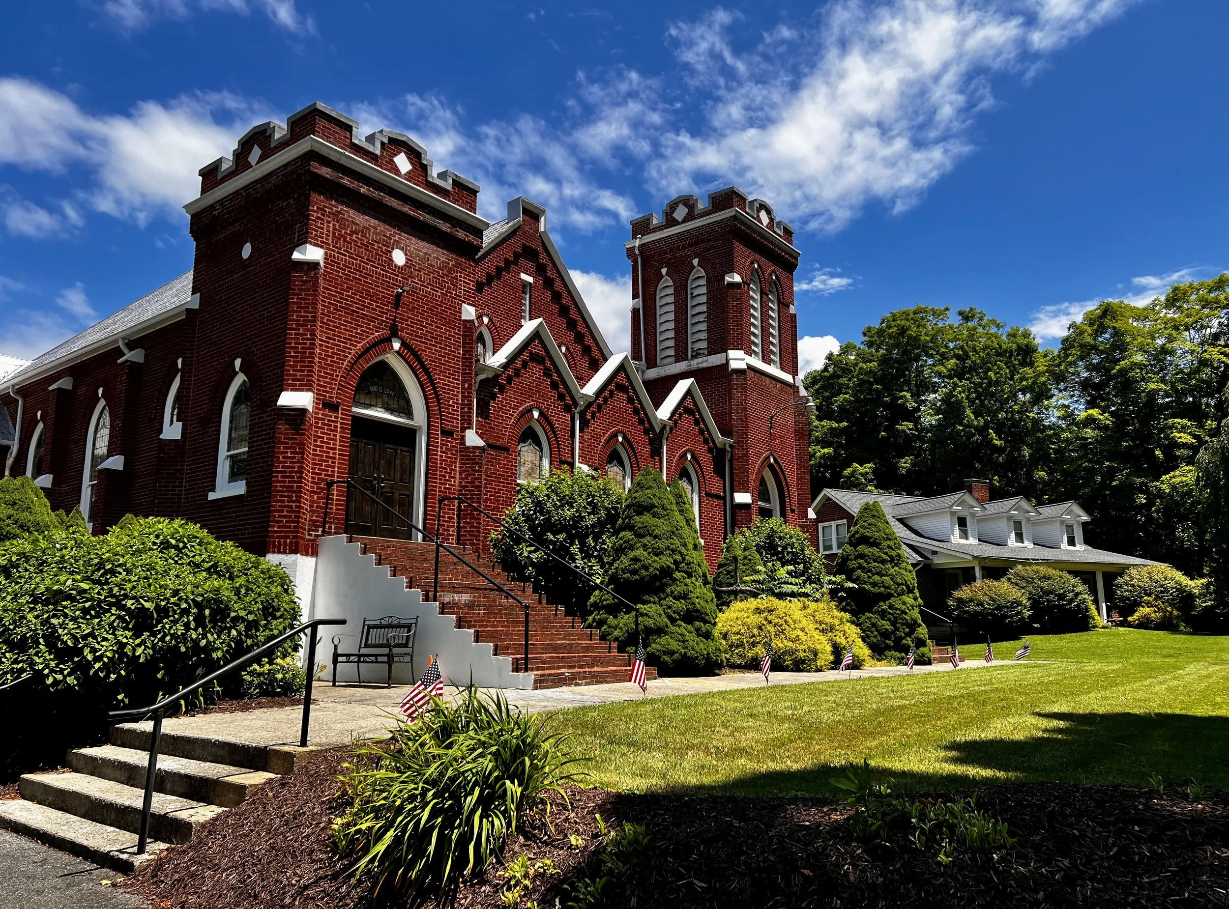 henson's chapel.jpg