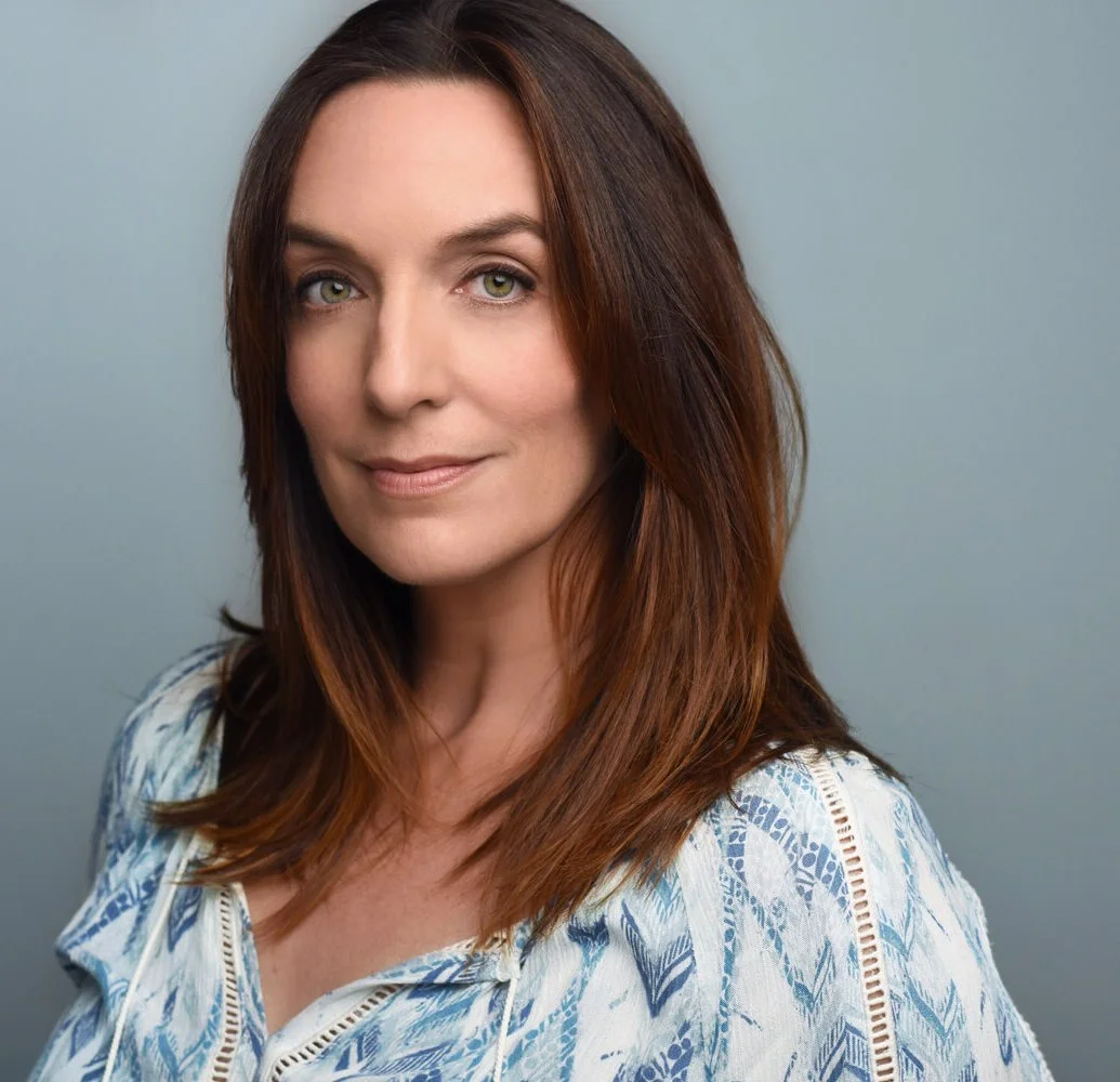 JULIA MURNEY 
