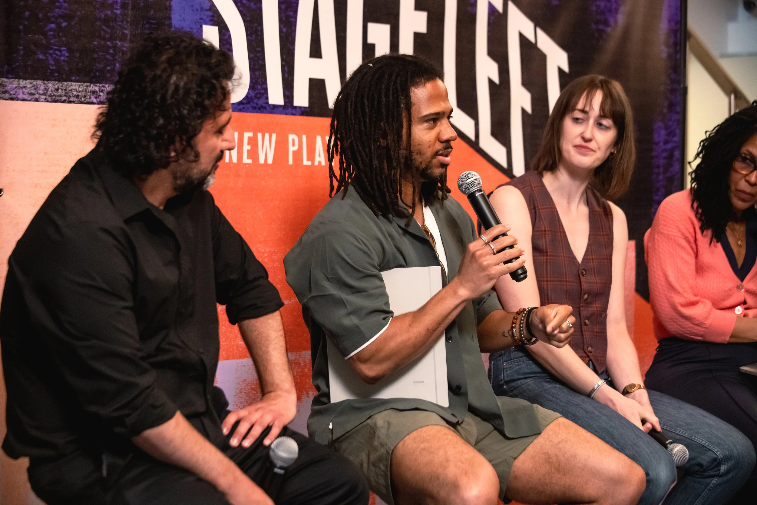 stageleft-11.jpg