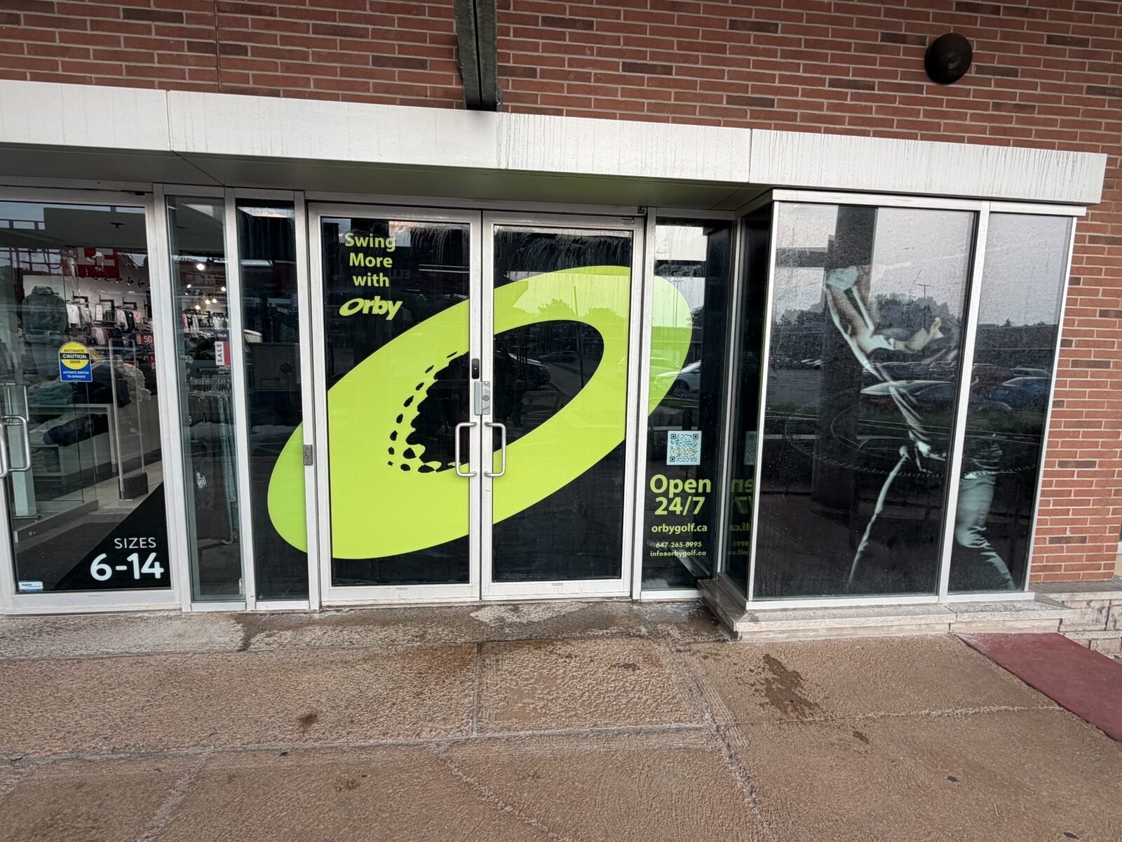 Orby Golf Niagara Falls storefront at 7500 Lundy’s Lane.