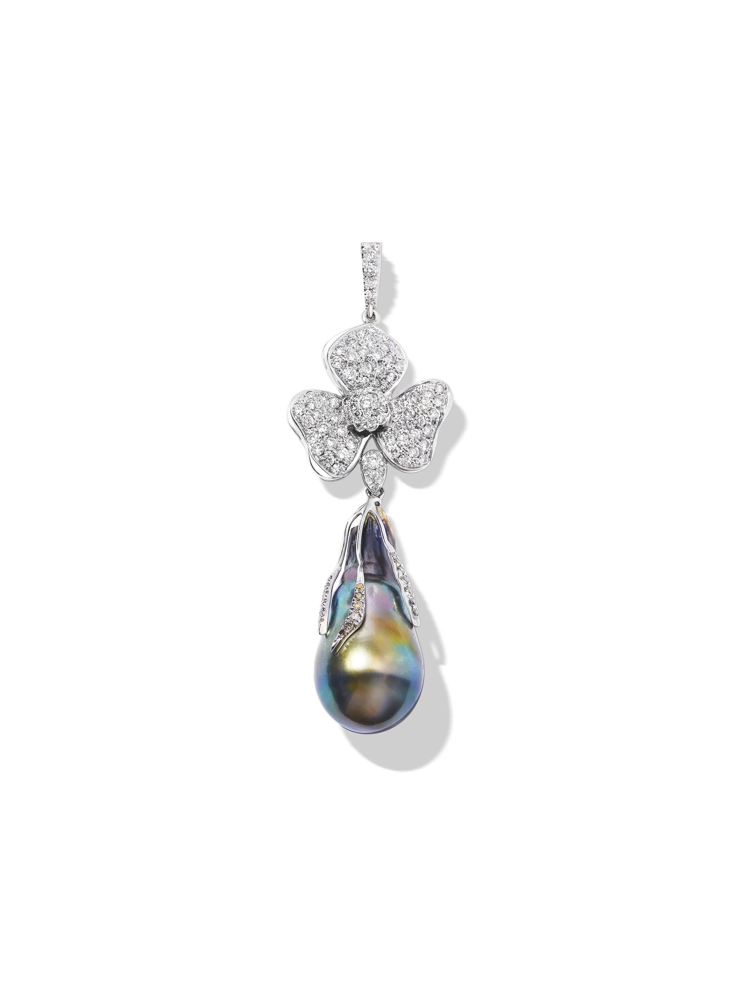 Clover Pearl Pendant