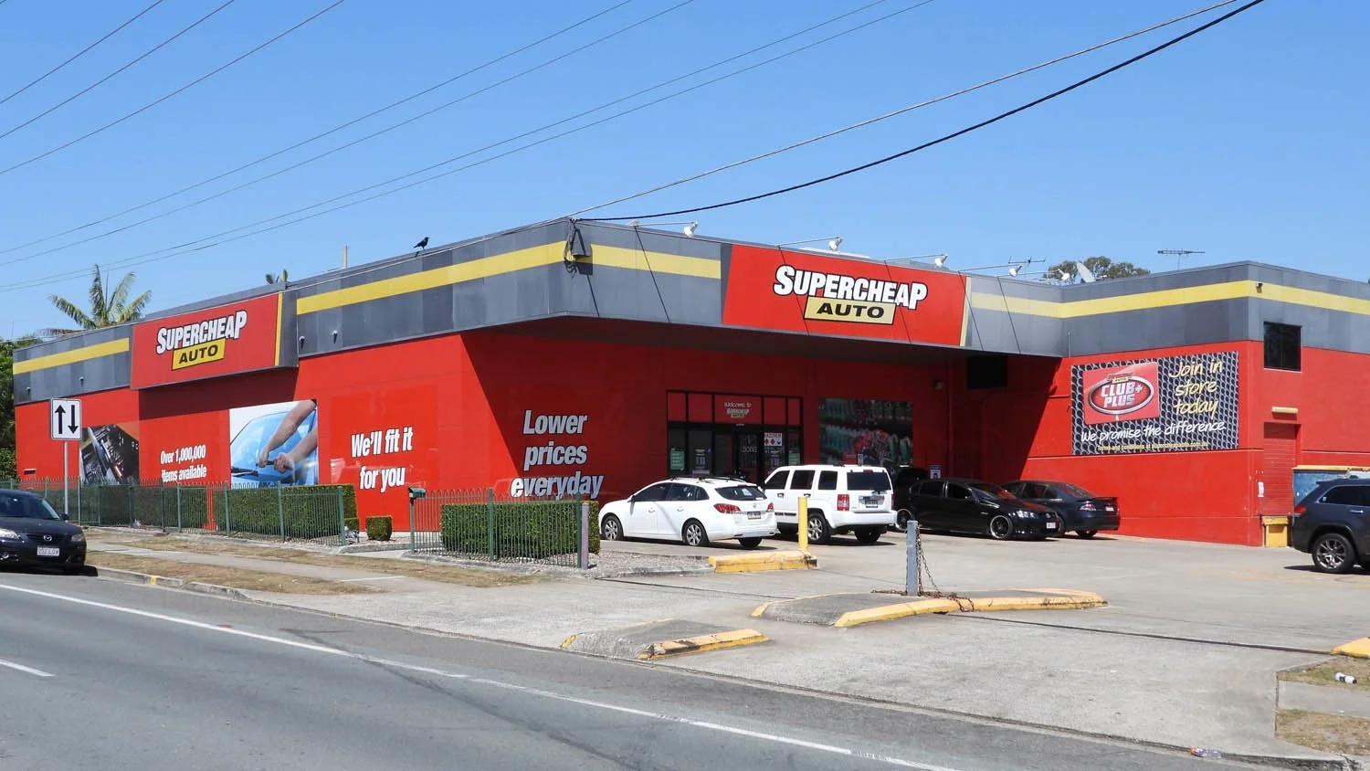 2022 Loganlea Street 1-min.jpg