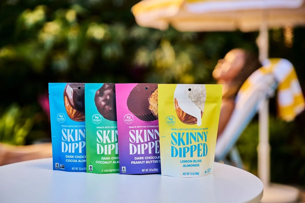 FH-SkinnyDipped100493.jpg
