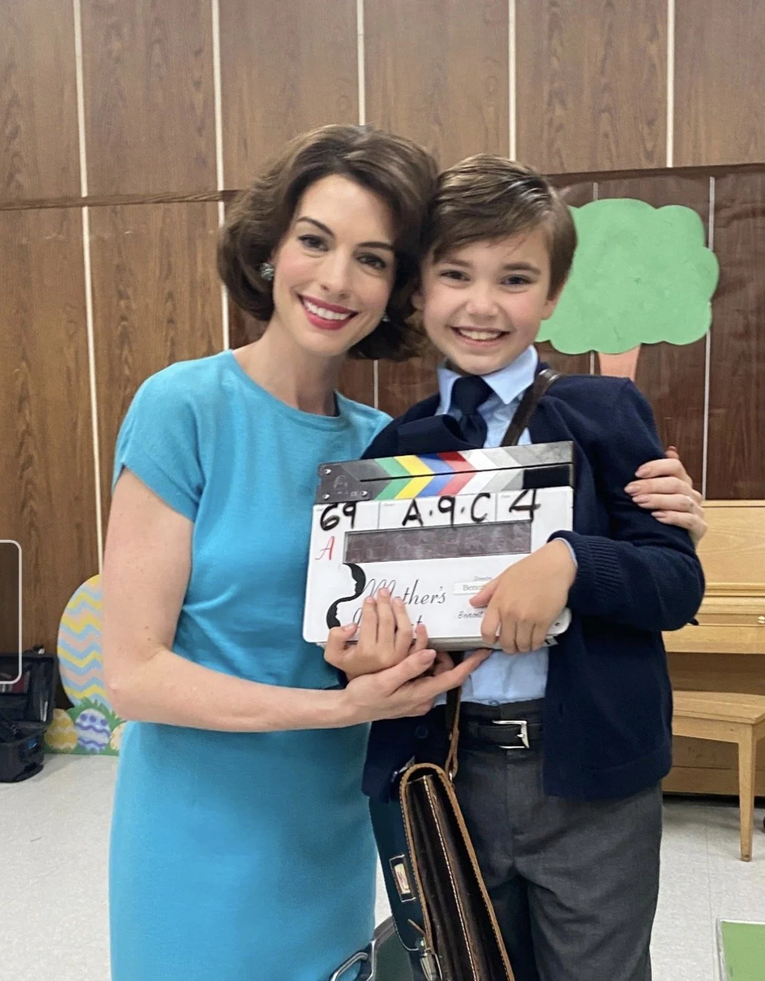 Baylen Bielitz, Models Melange talent, with Ann Hathaway, on the set of Mothers' Instinct