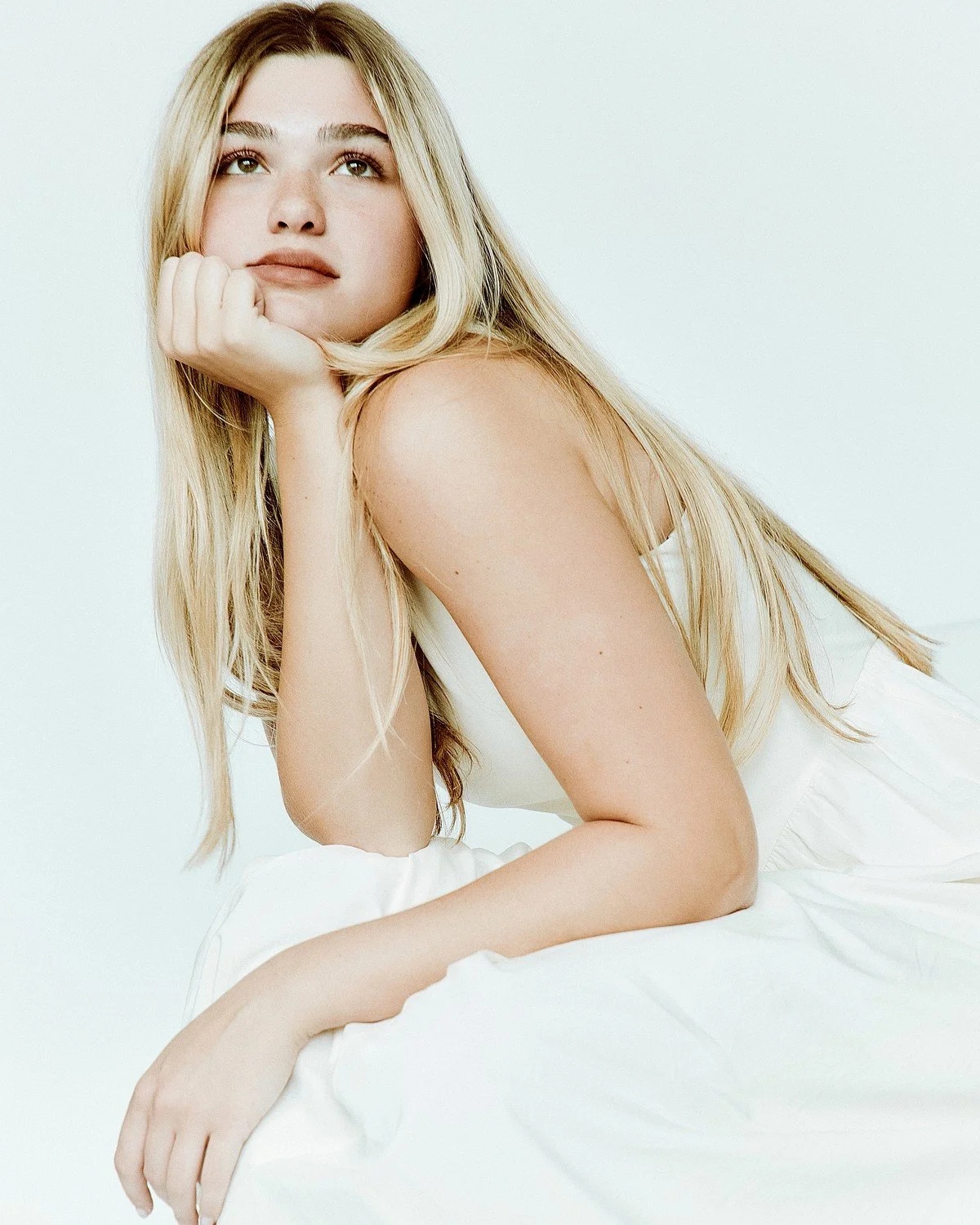 Angelina Jova, Models Melange talent, in an editorial shoot