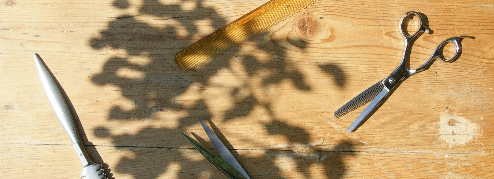 Friseurhandwerk – SALON JACOB – Friseurmeister Salar Jacob – Damen- und Herrenschnitte, Farbe & Styling – Maillingerstraße 9, 80636 München Maxvorstadt / München Neuhausen