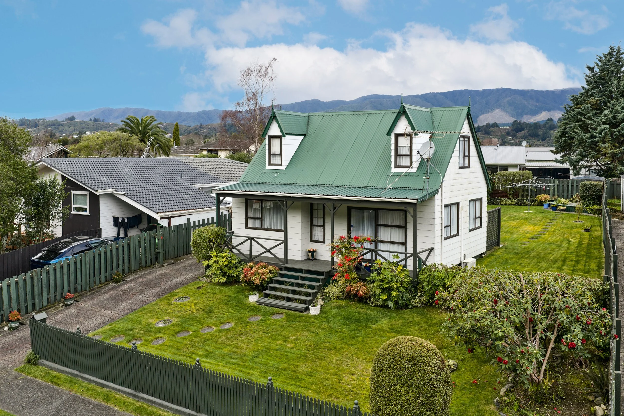 26 Hartford Crescent, Totara Park