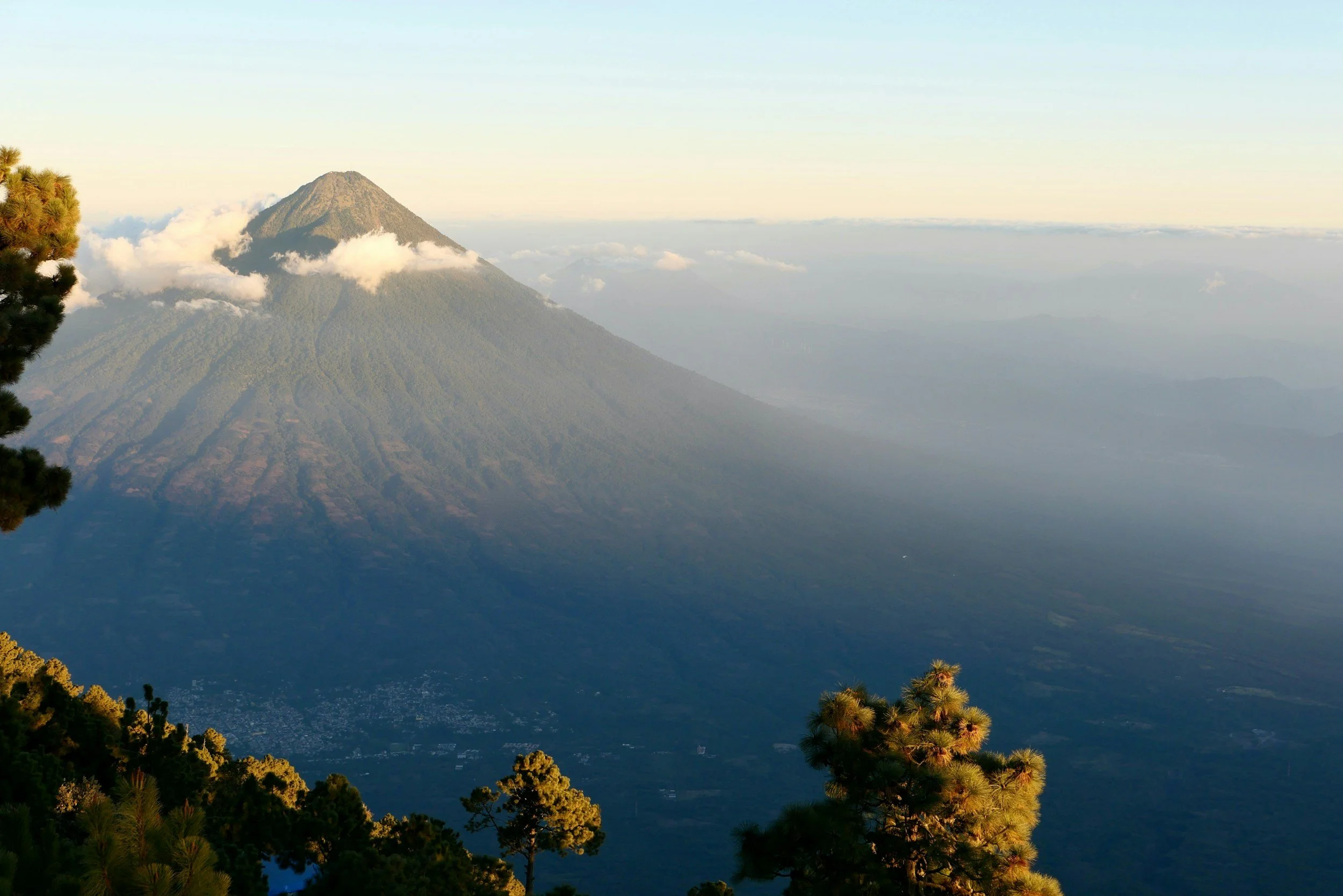 Marathon travel destination experience organized by LATAM Marathon Experience.