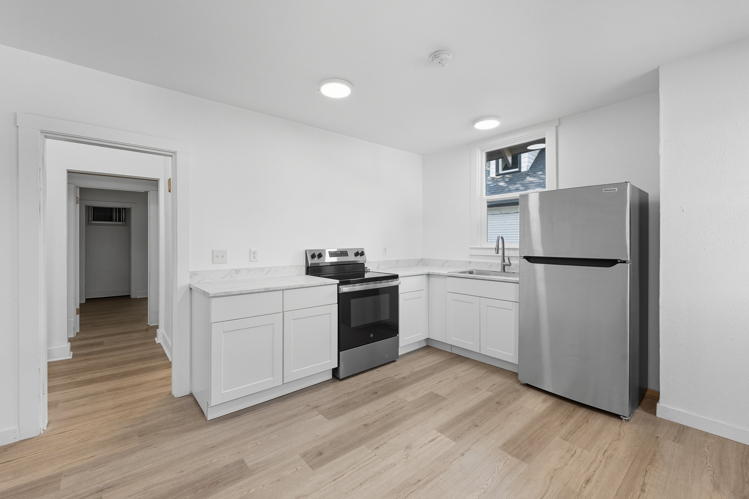 Multifamily kitchen Spokane WA rental property interior – Hall Street